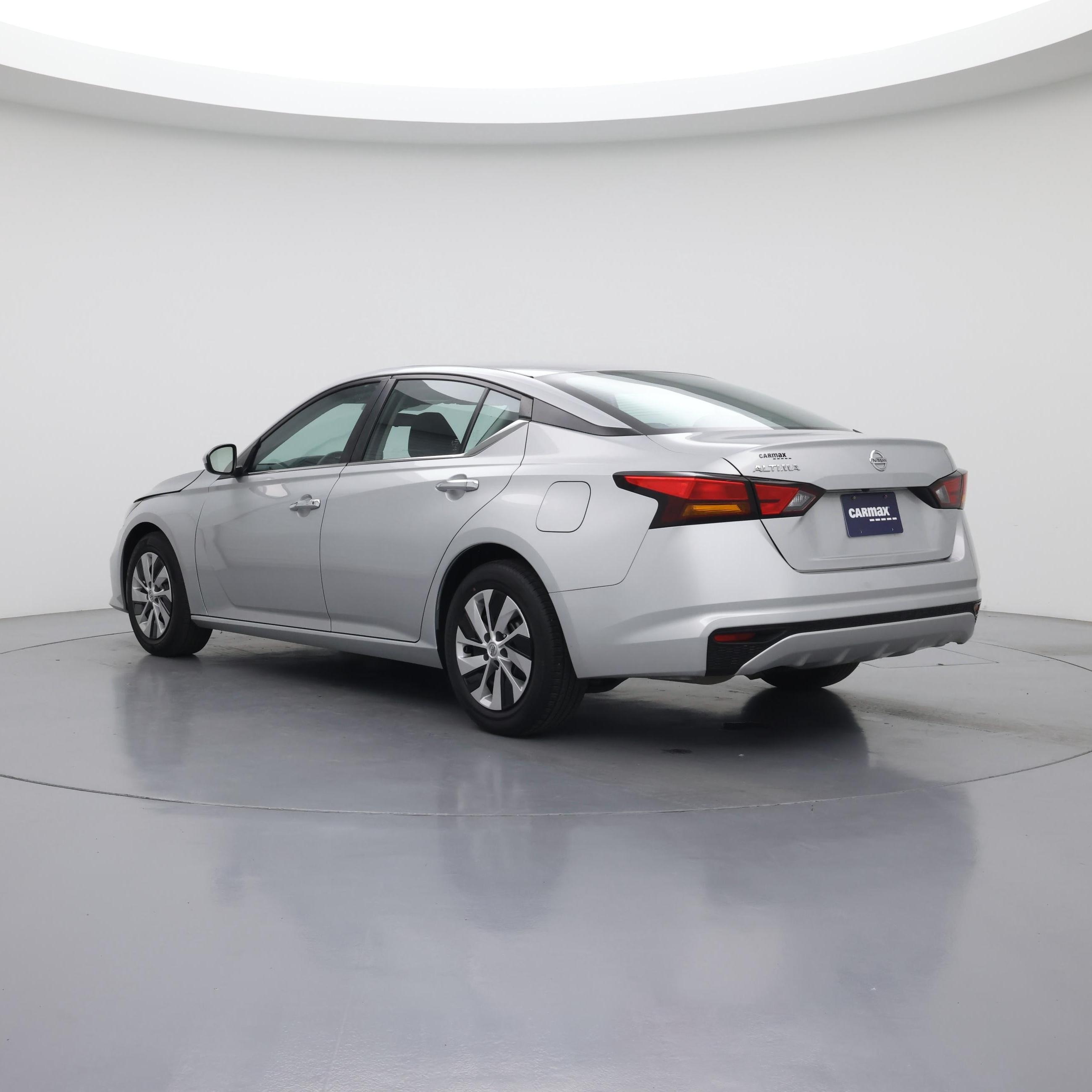 Thumbnail: 2022 Nissan Altima - 2