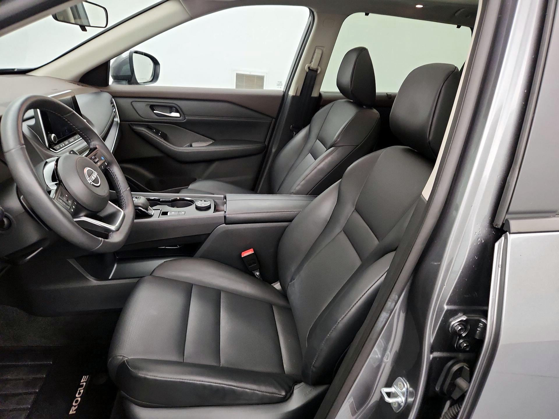 Thumbnail: 2023 Nissan Rogue - 11