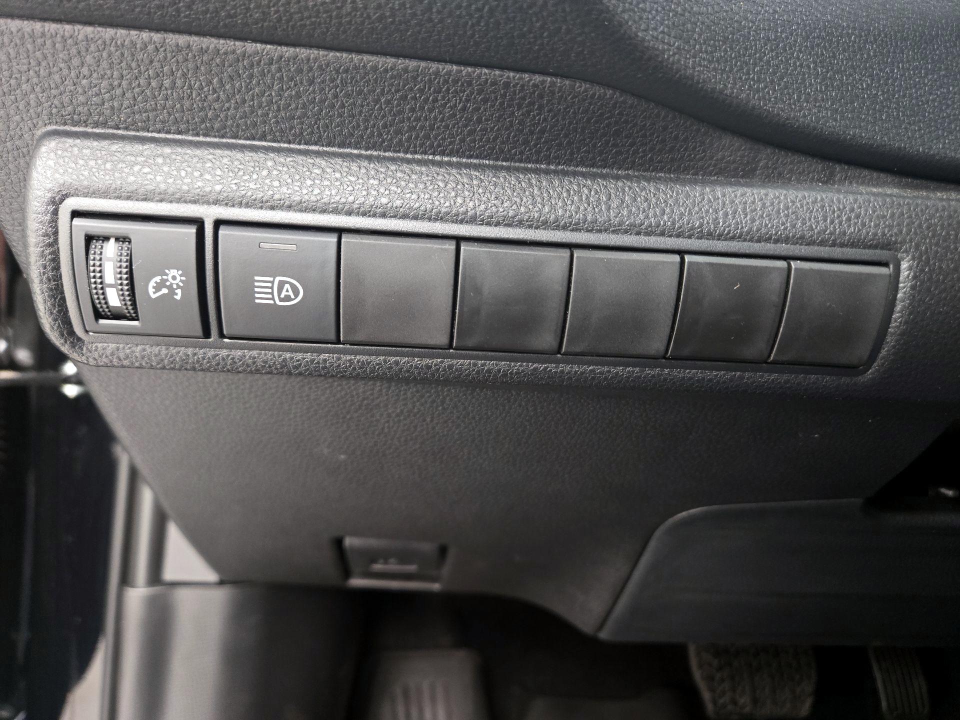 Thumbnail: 2026 Toyota Corolla - 13