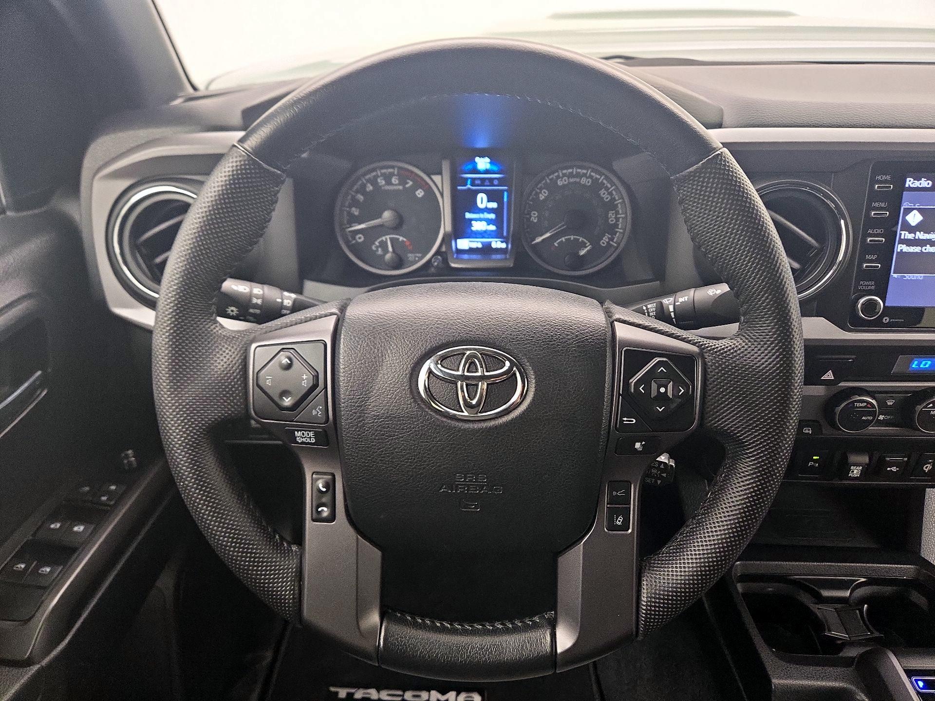 Thumbnail: 2022 Toyota Tacoma - 10