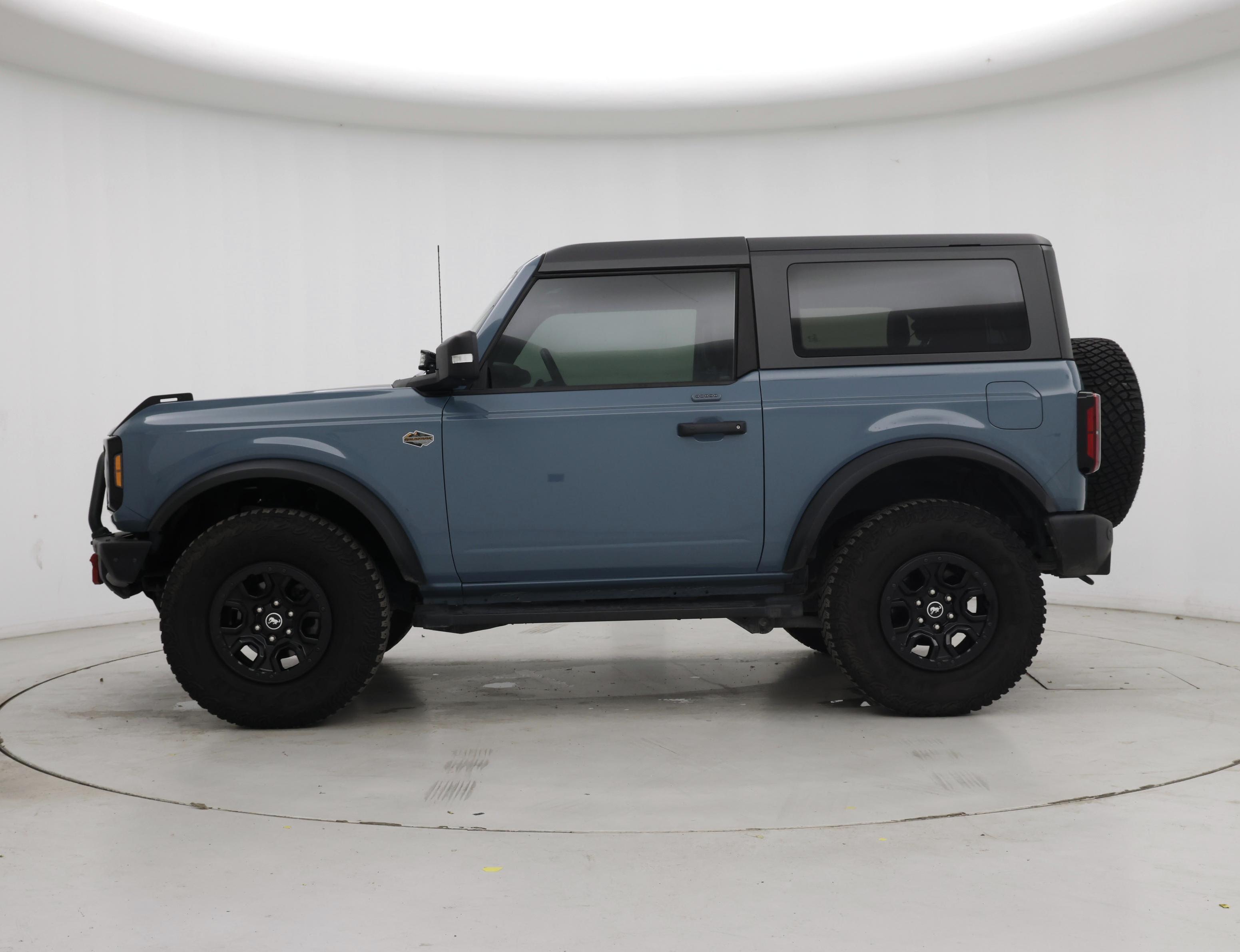 Thumbnail: 2023 Ford Bronco - 3