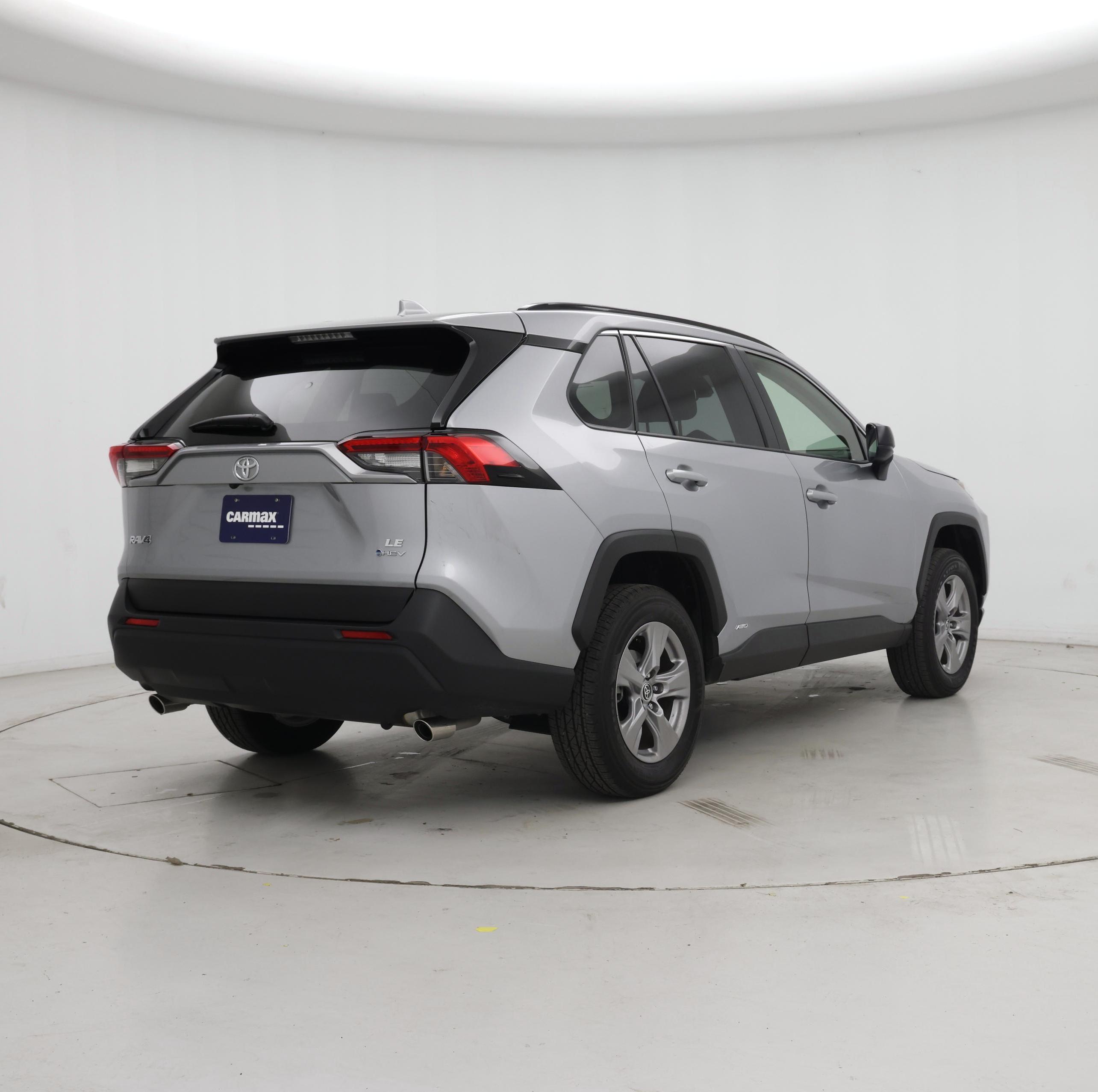 Thumbnail: 2025 Toyota RAV4 - 8