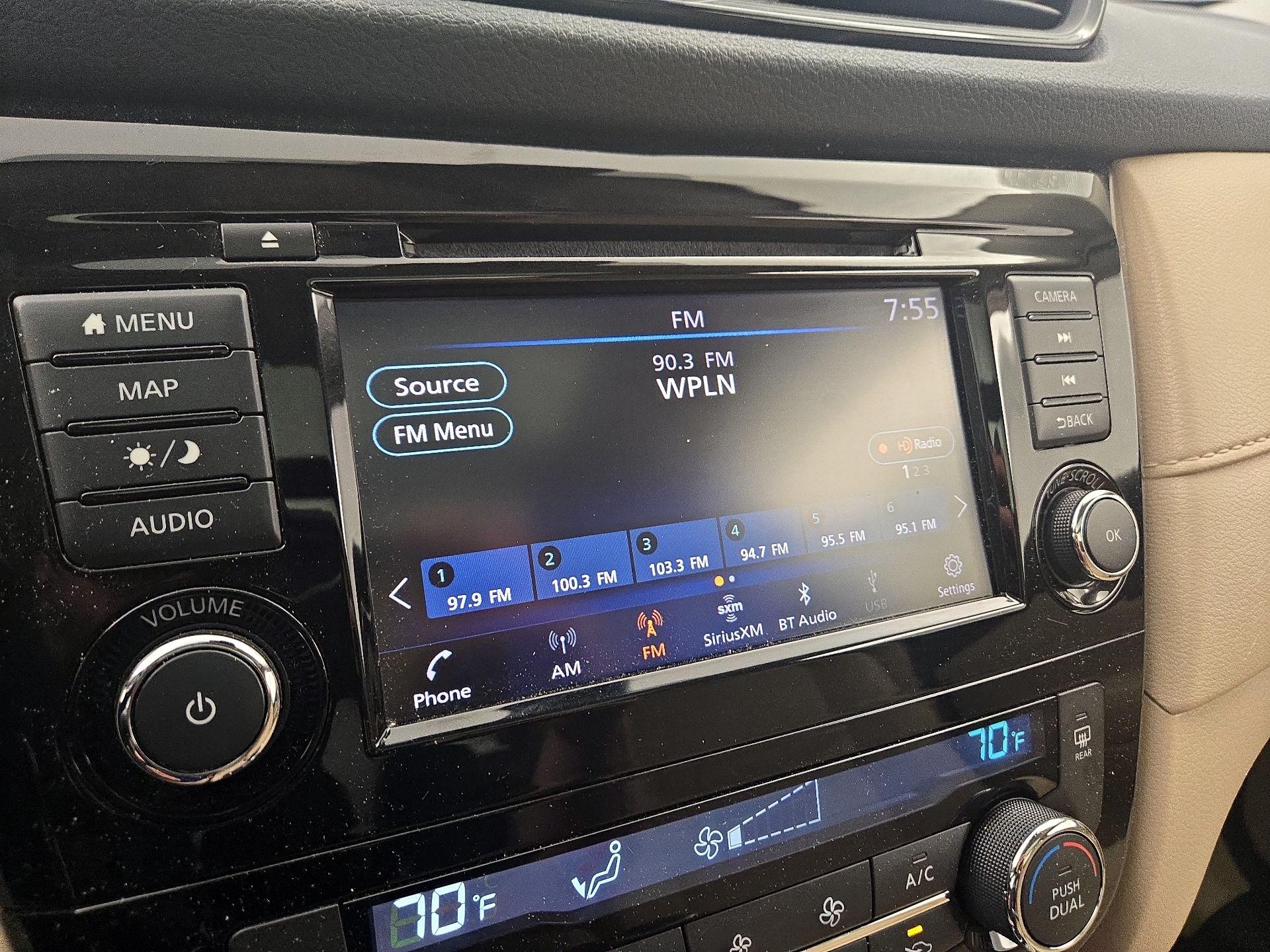 Thumbnail: 2019 Nissan Rogue - 16