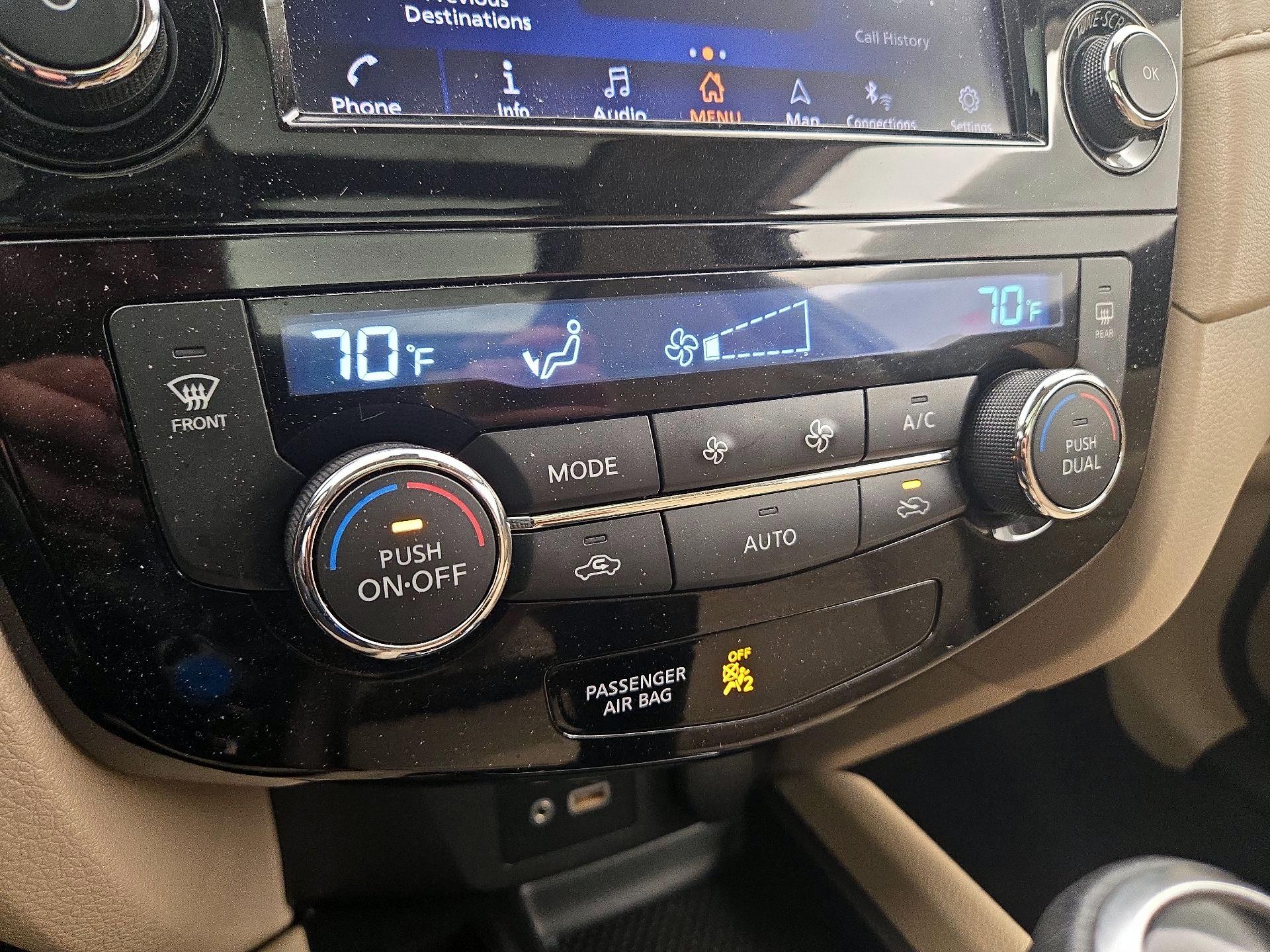 Thumbnail: 2019 Nissan Rogue - 17
