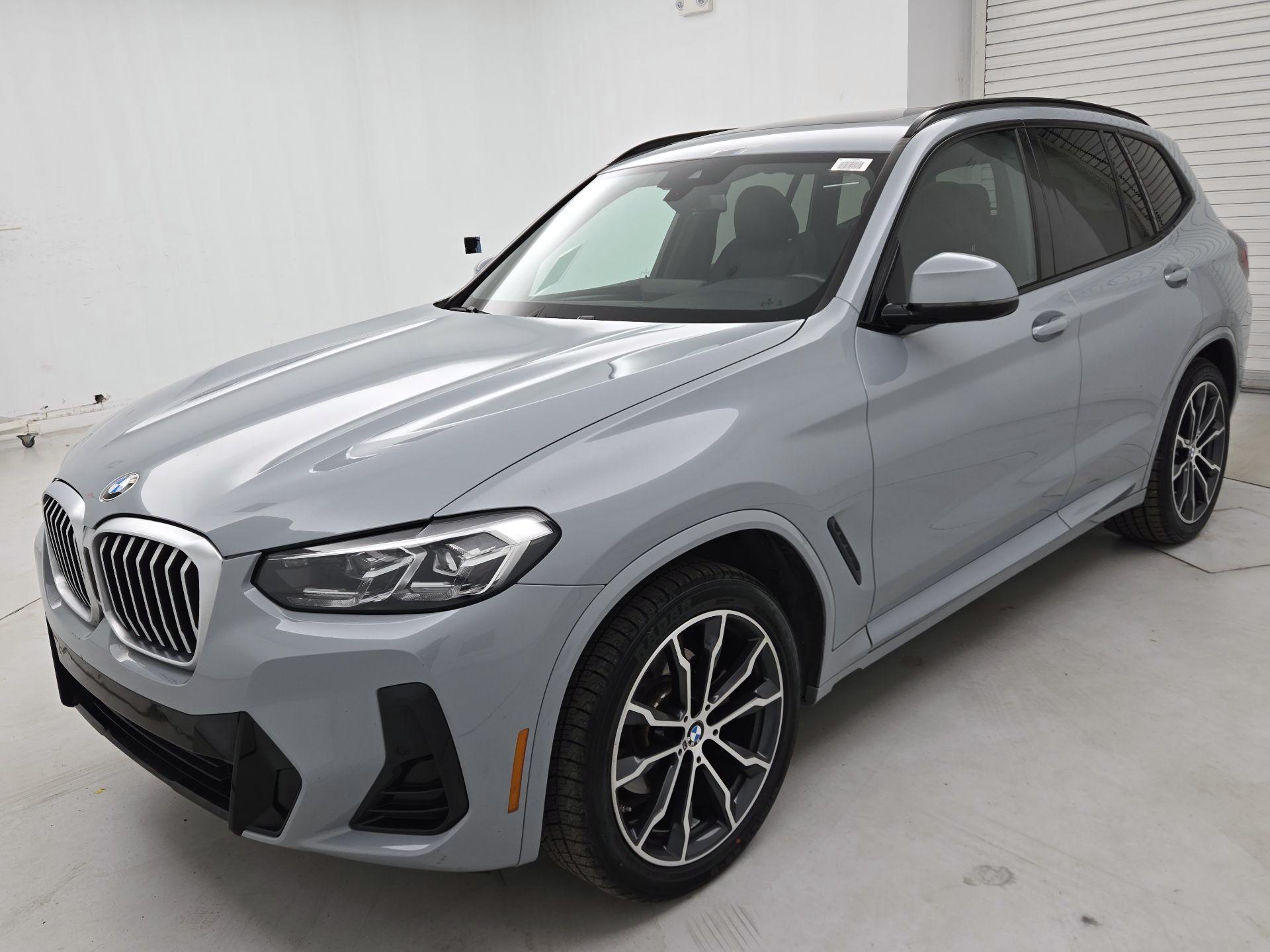 Thumbnail: 2022 BMW X3 - 3
