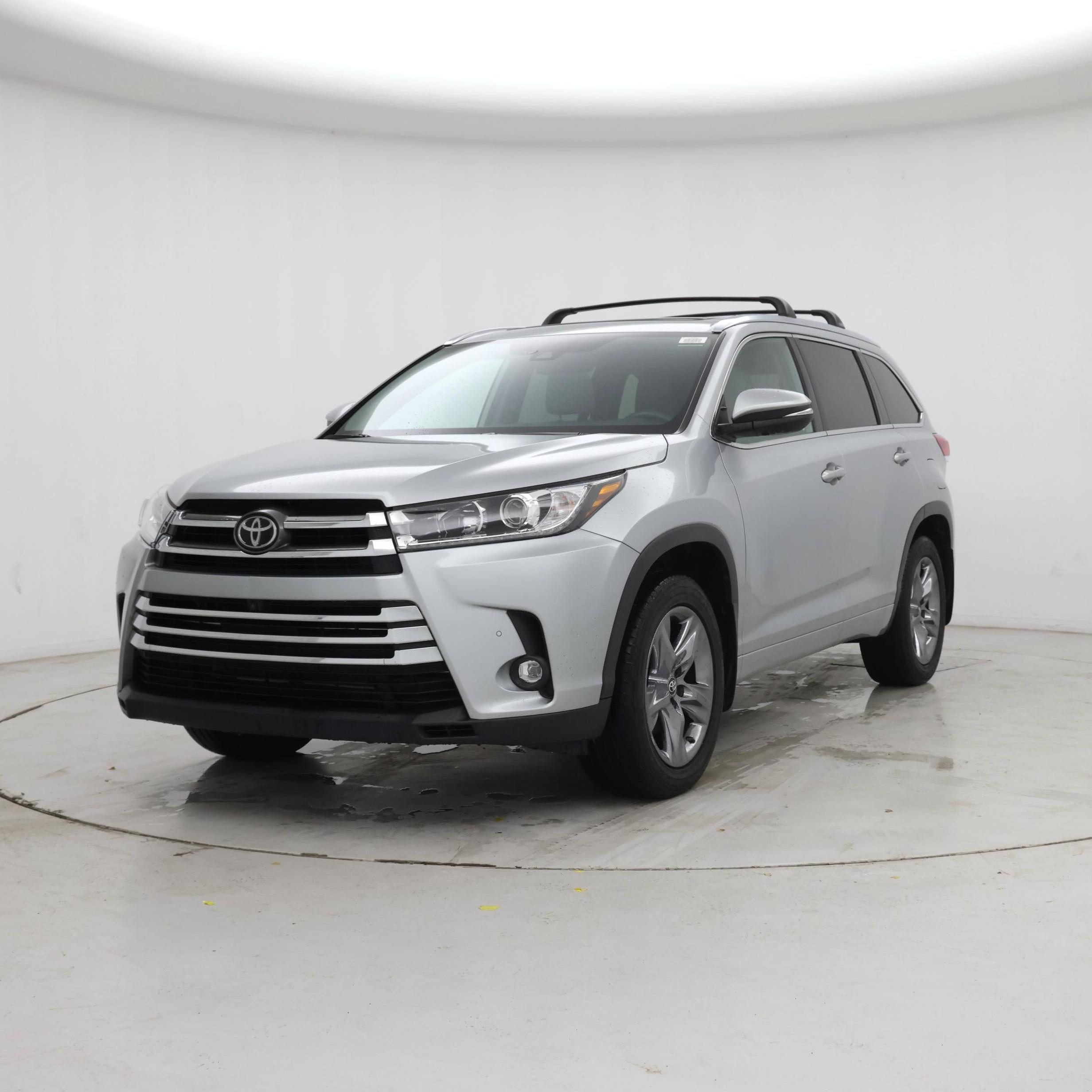 Thumbnail: 2019 Toyota Highlander - 4