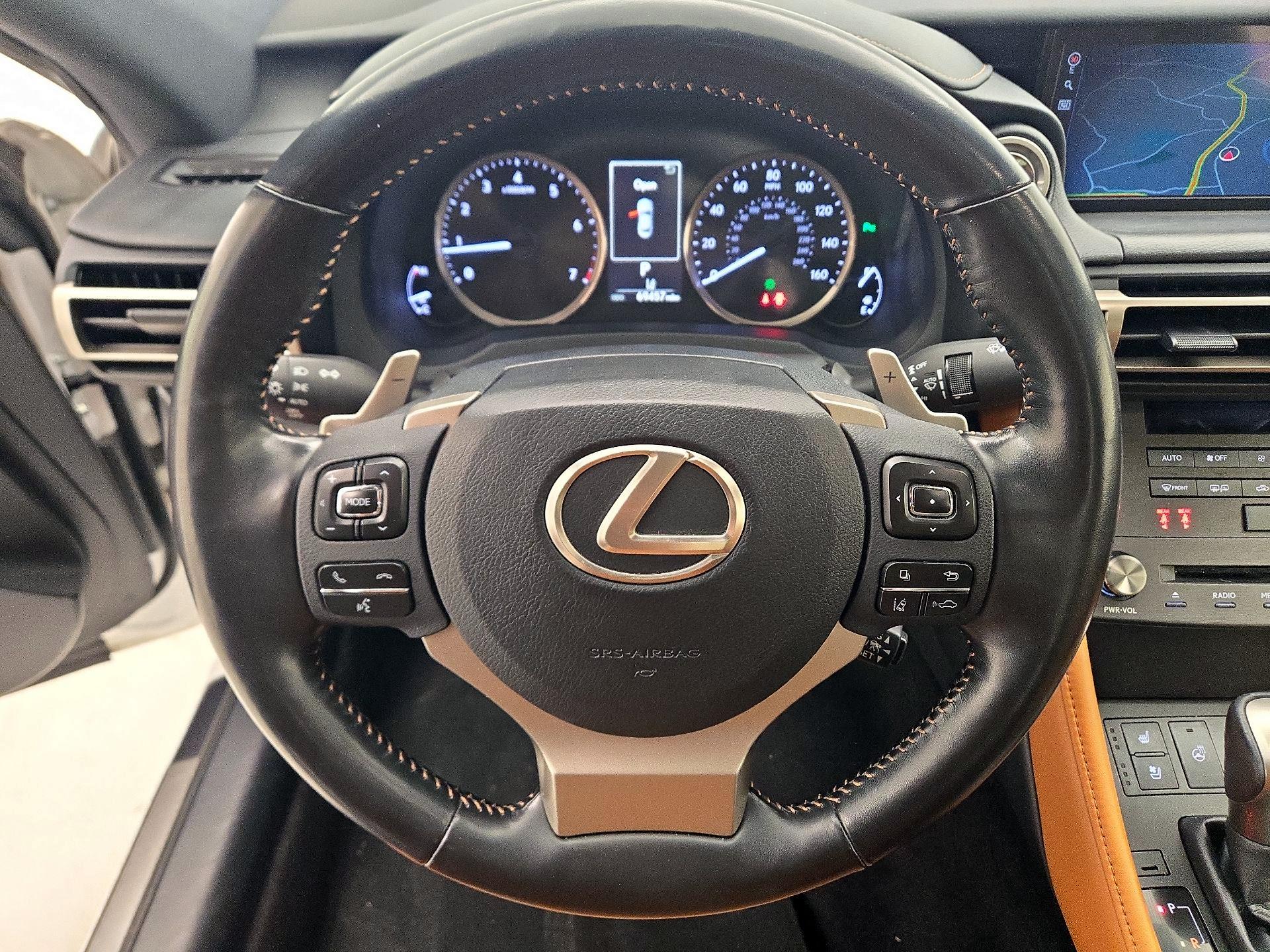 Thumbnail: 2020 Lexus RC - 10