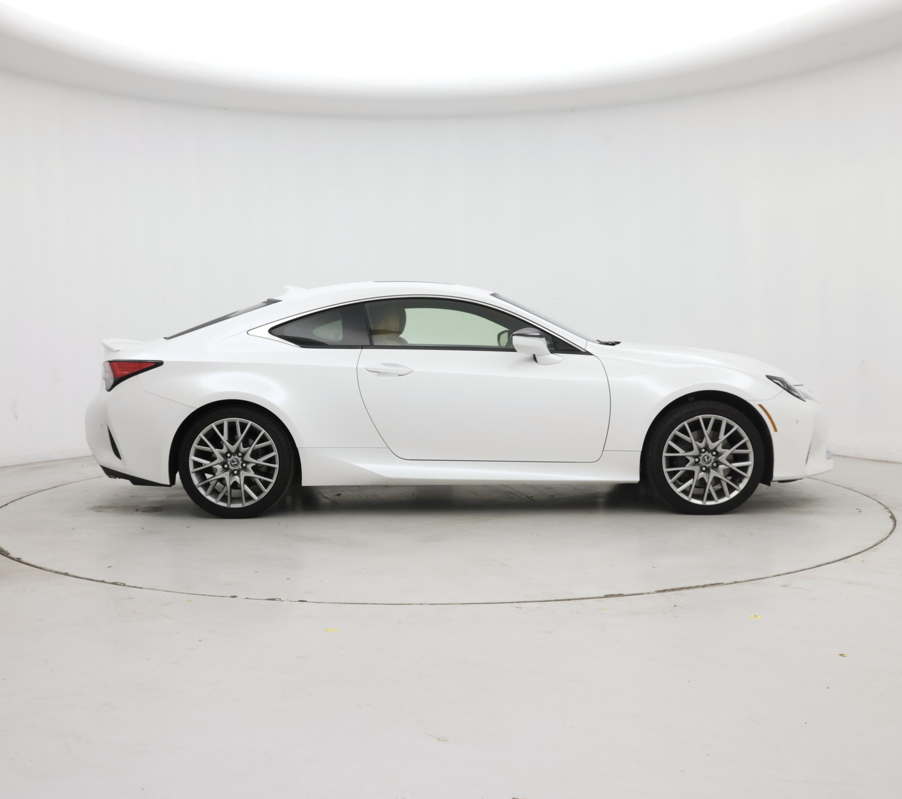 Thumbnail: 2020 Lexus RC - 7