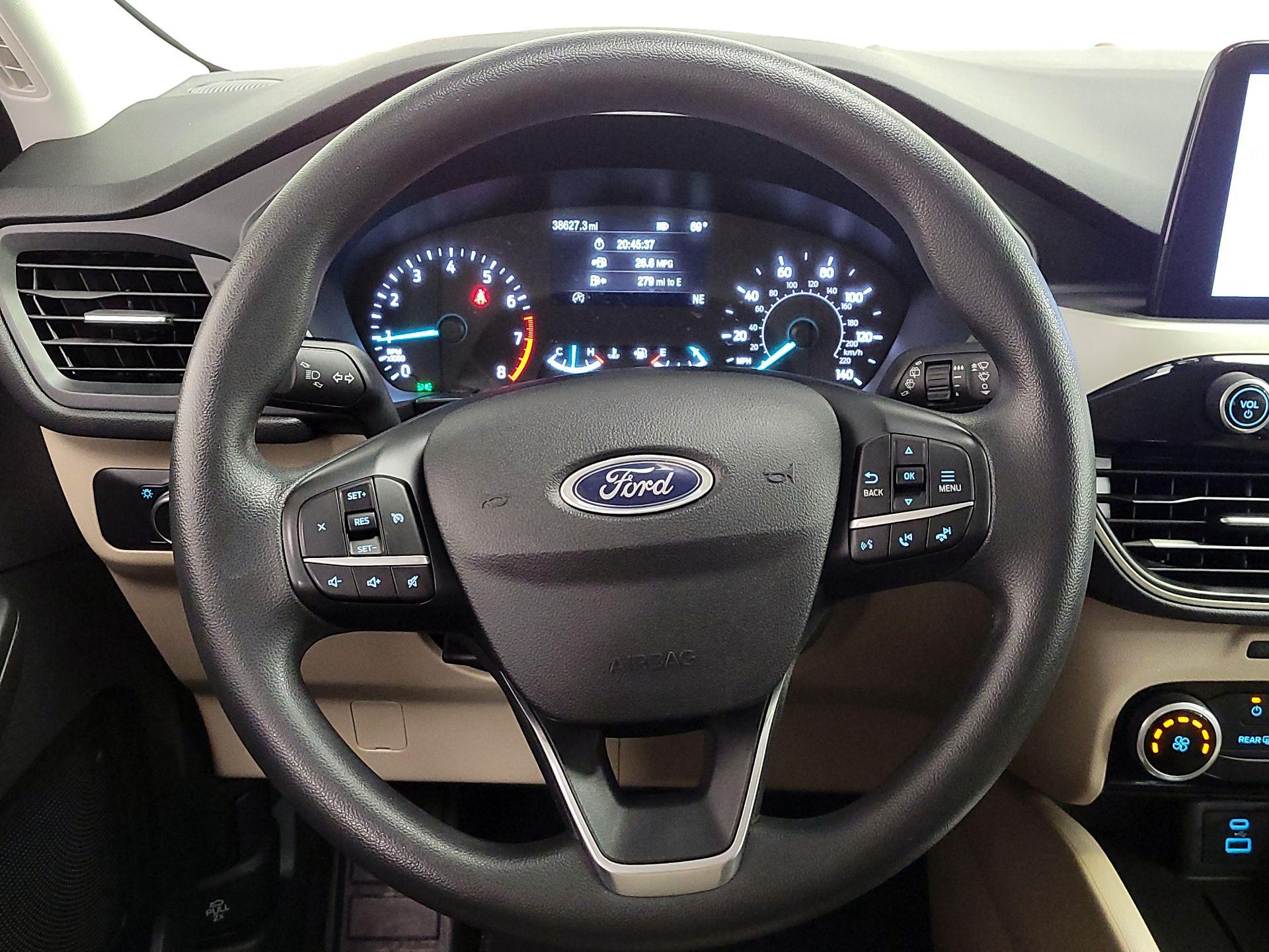 Thumbnail: 2022 Ford Escape - 10