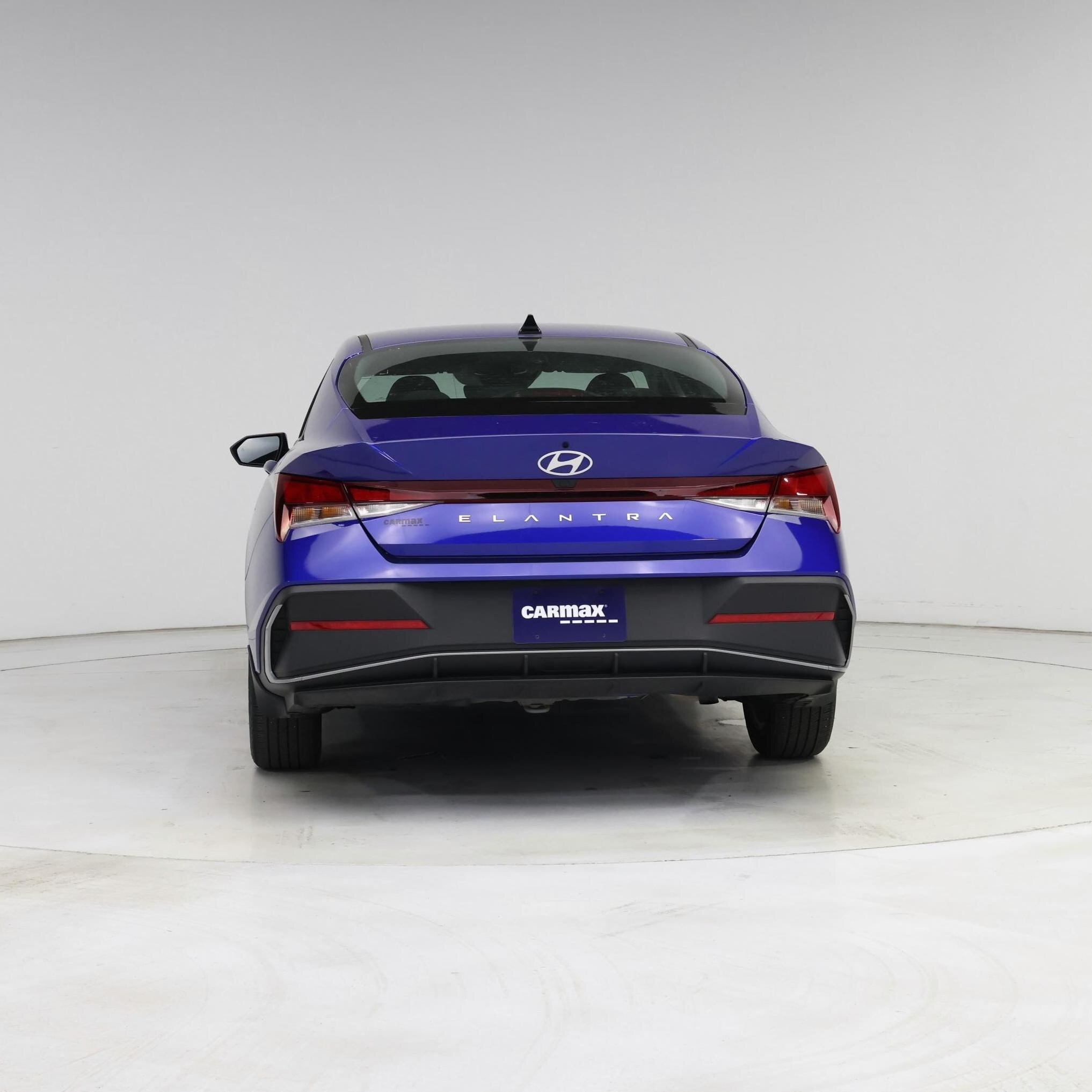 Thumbnail: 2024 Hyundai Elantra - 6