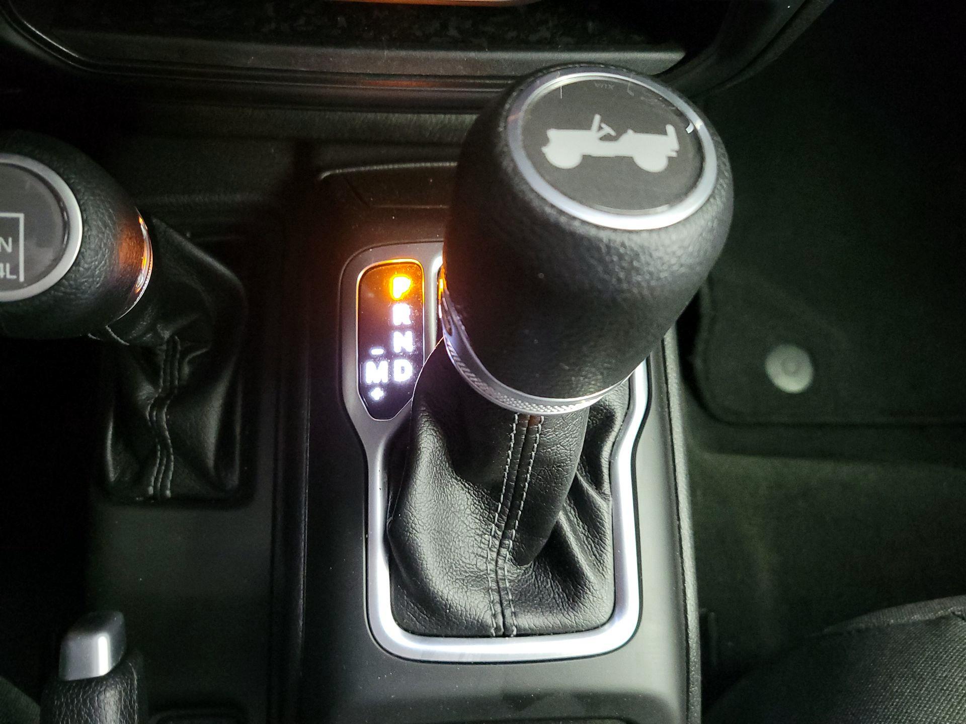 Thumbnail: 2025 Jeep Wrangler - 17