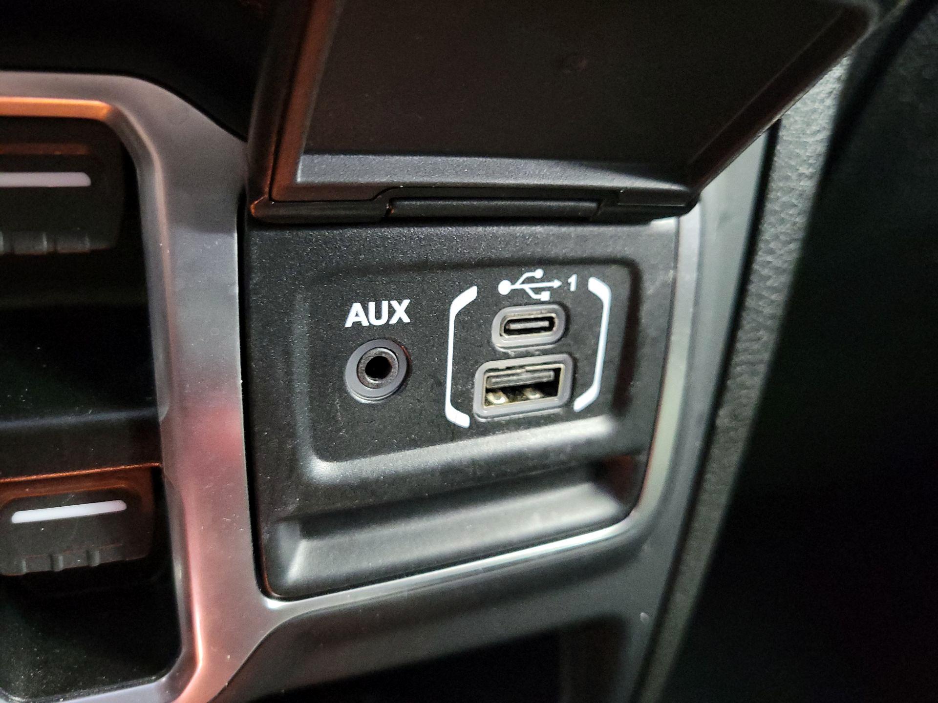 Thumbnail: 2025 Jeep Wrangler - 18