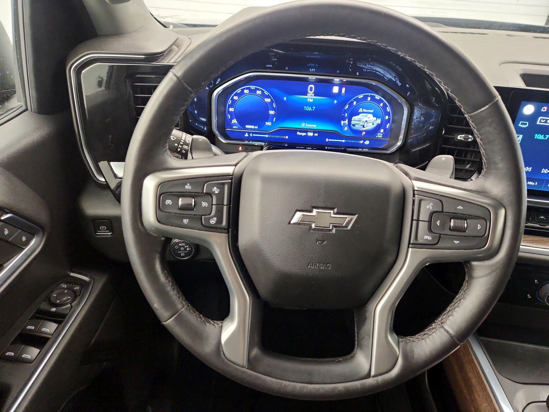 Thumbnail: 2022 Chevrolet Silverado 1500 - 10