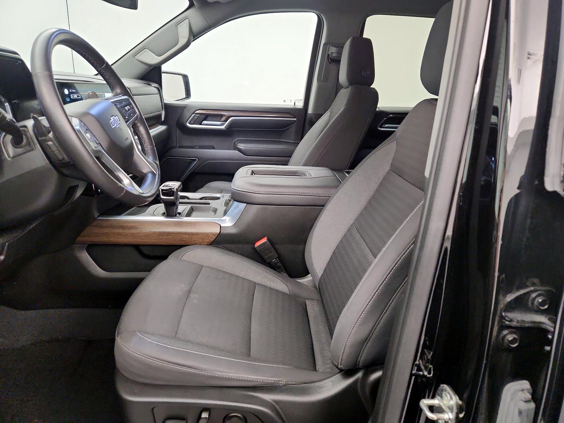 Thumbnail: 2022 Chevrolet Silverado 1500 - 11