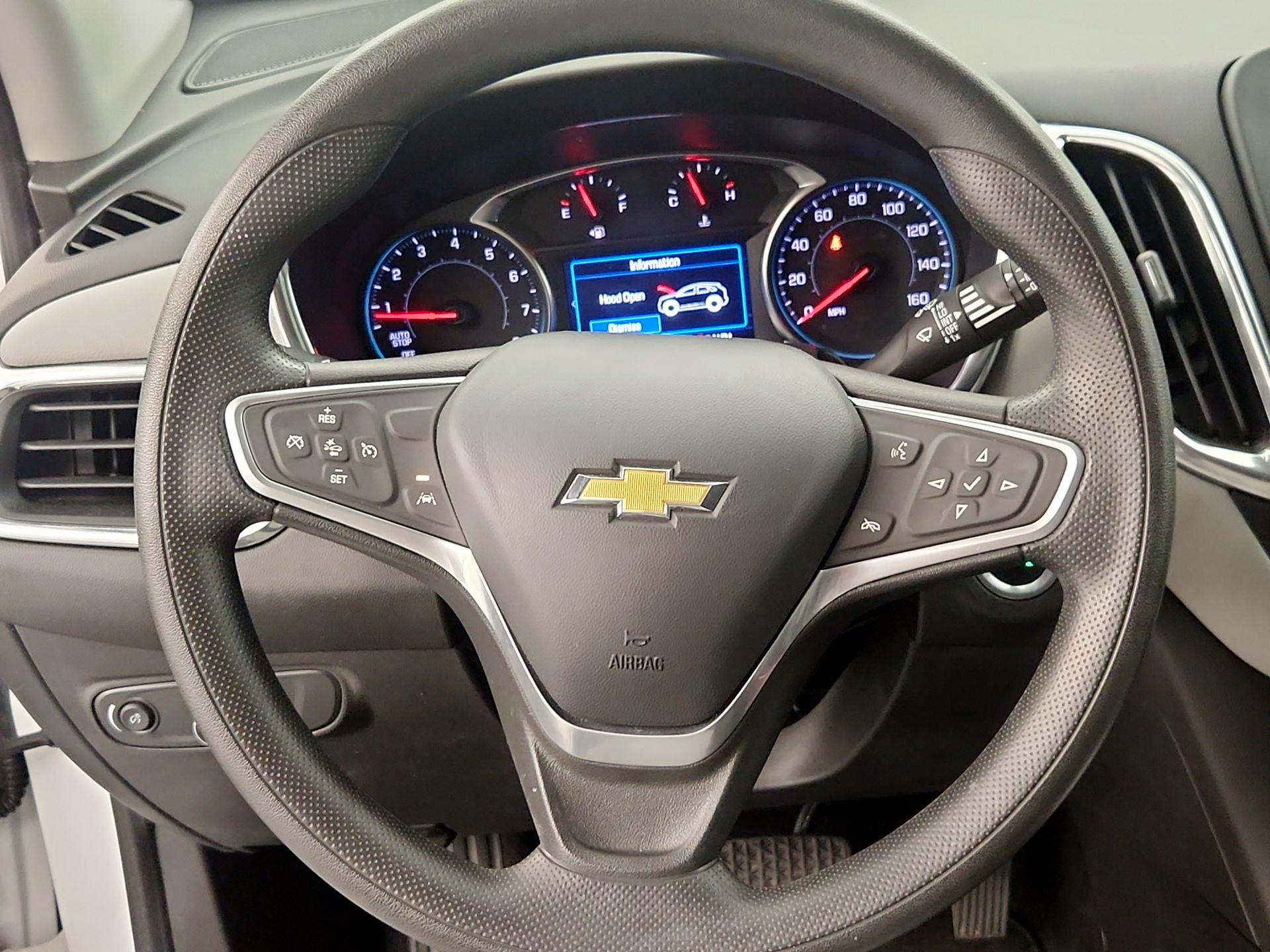 Thumbnail: 2022 Chevrolet Equinox - 10
