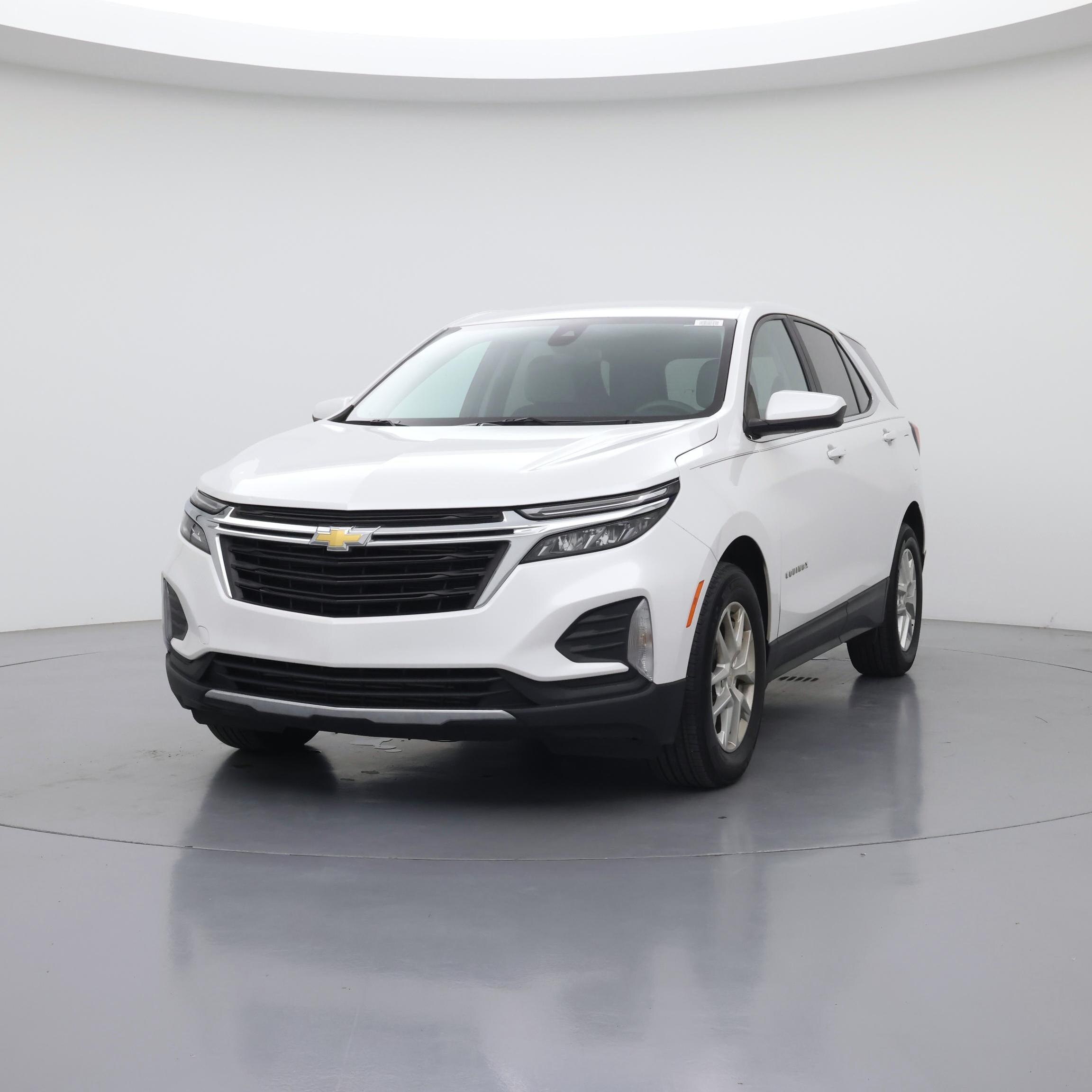 Thumbnail: 2022 Chevrolet Equinox - 4
