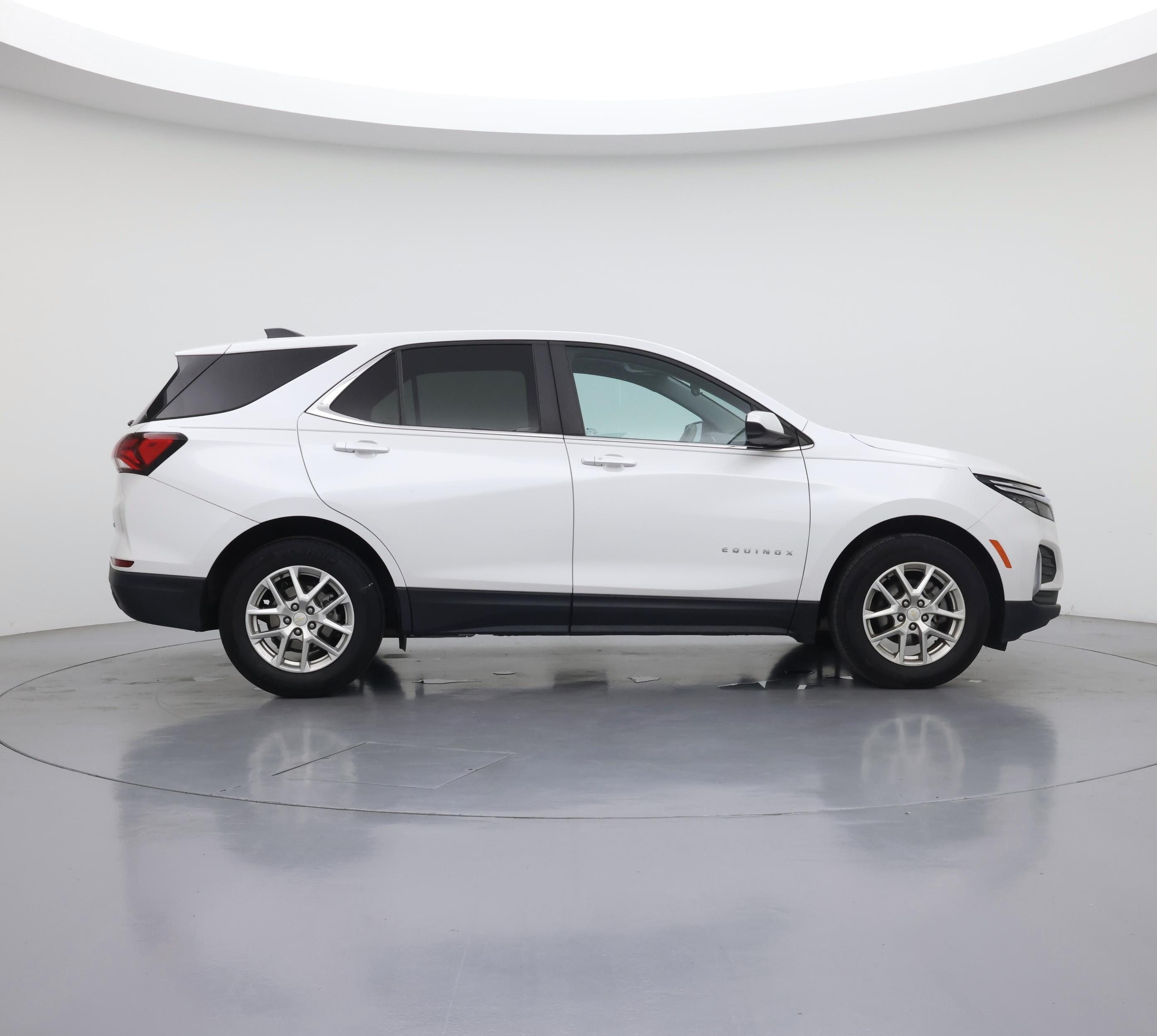 Thumbnail: 2022 Chevrolet Equinox - 7