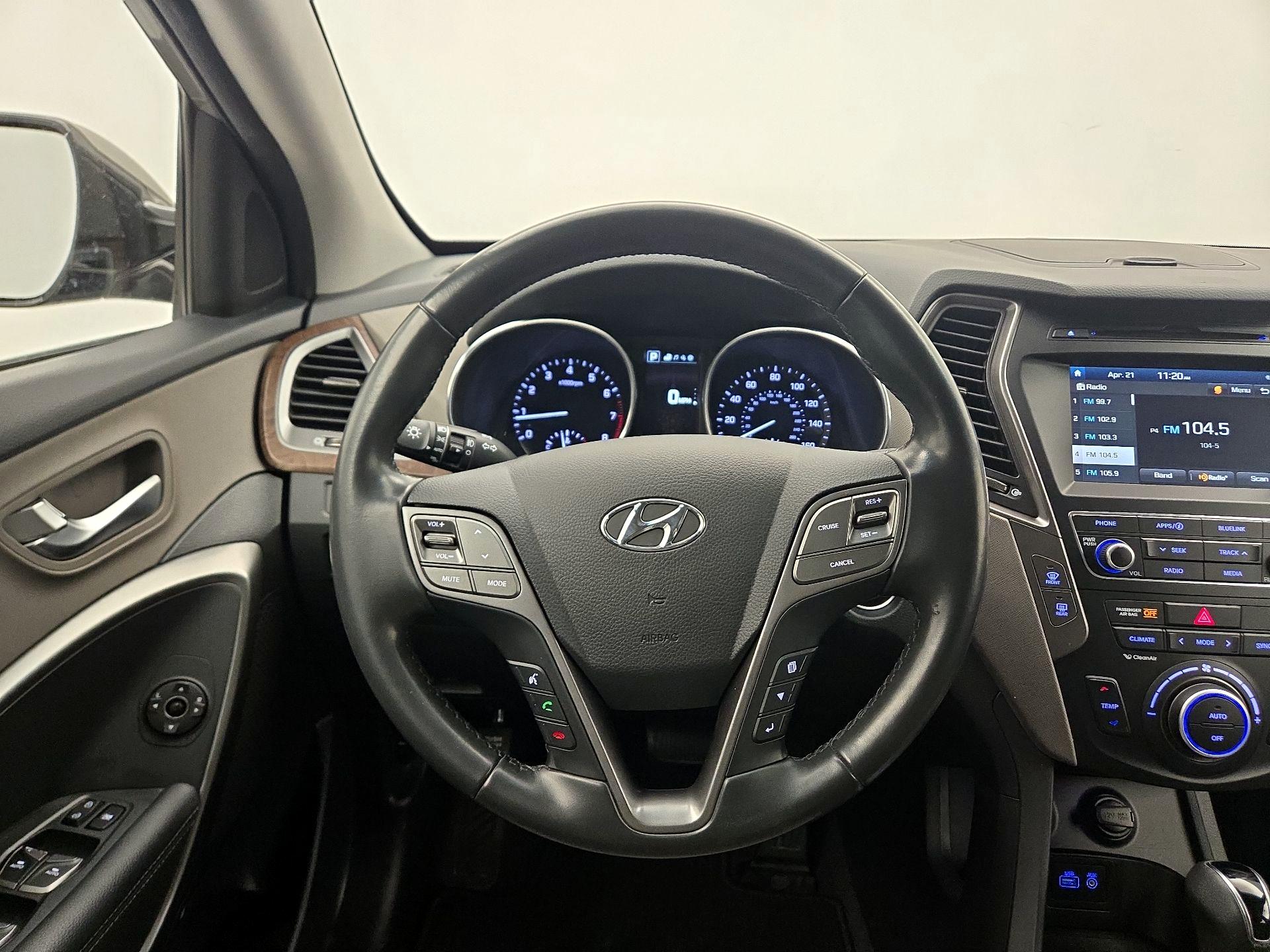 Thumbnail: 2018 Hyundai Santa Fe - 10