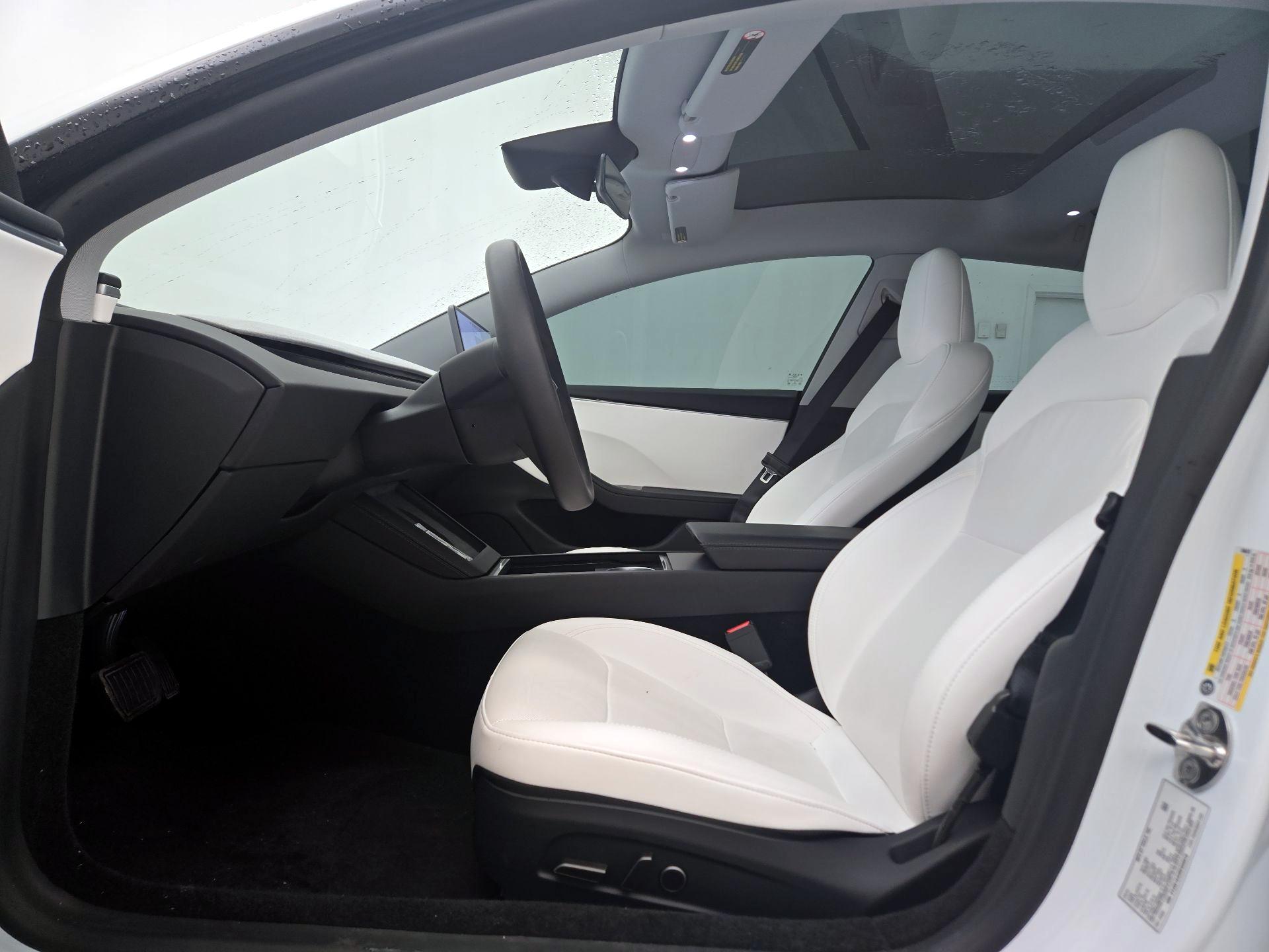 Thumbnail: 2024 Tesla Model 3 - 11