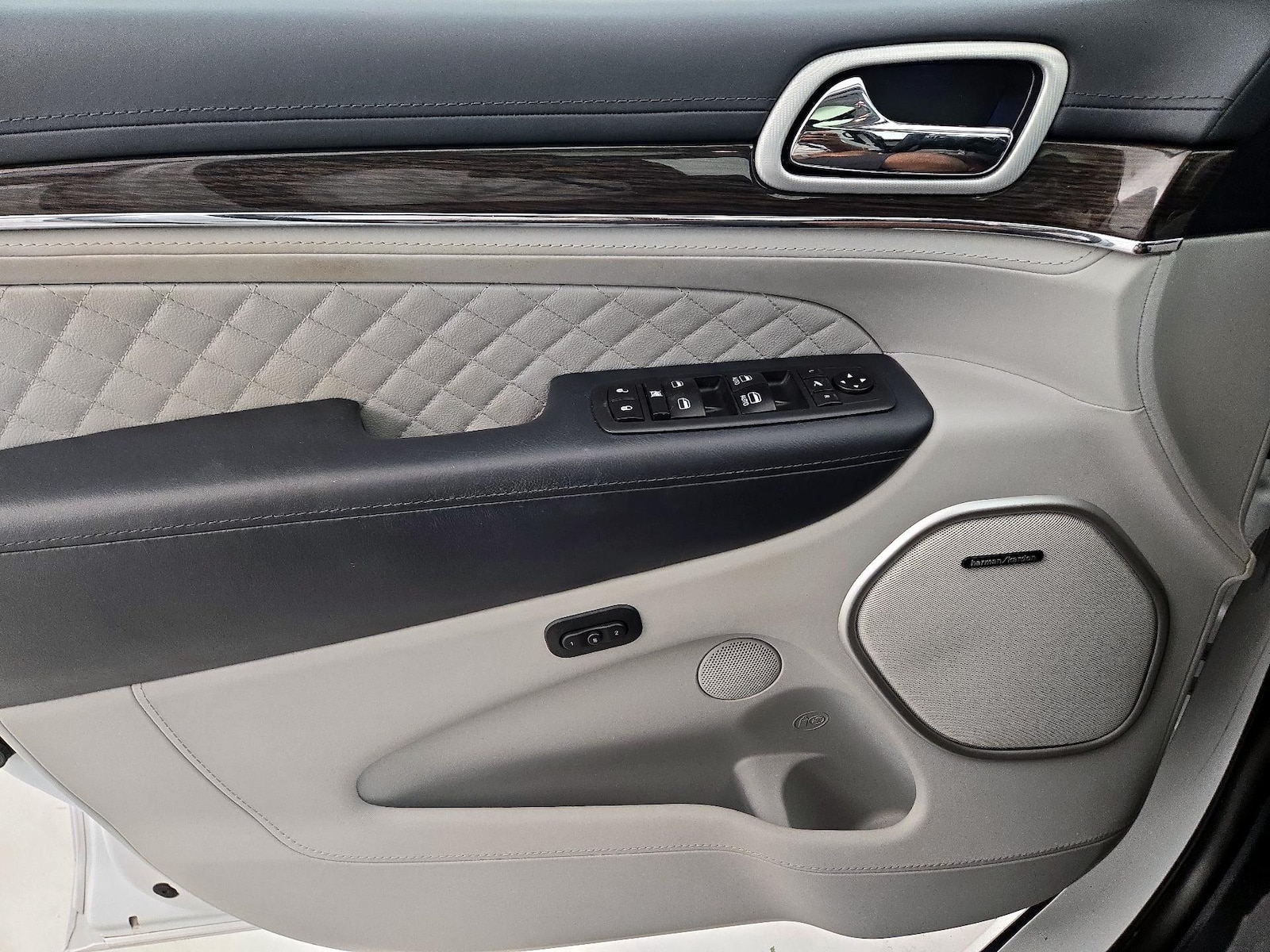 2020 Jeep Grand Cherokee Summit - Photo 13