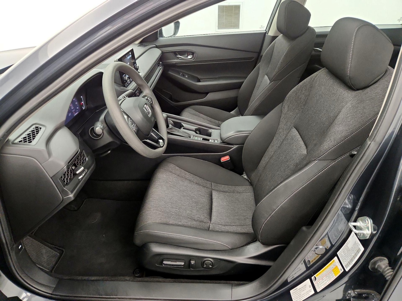 2023 Honda Accord EX - Photo 12