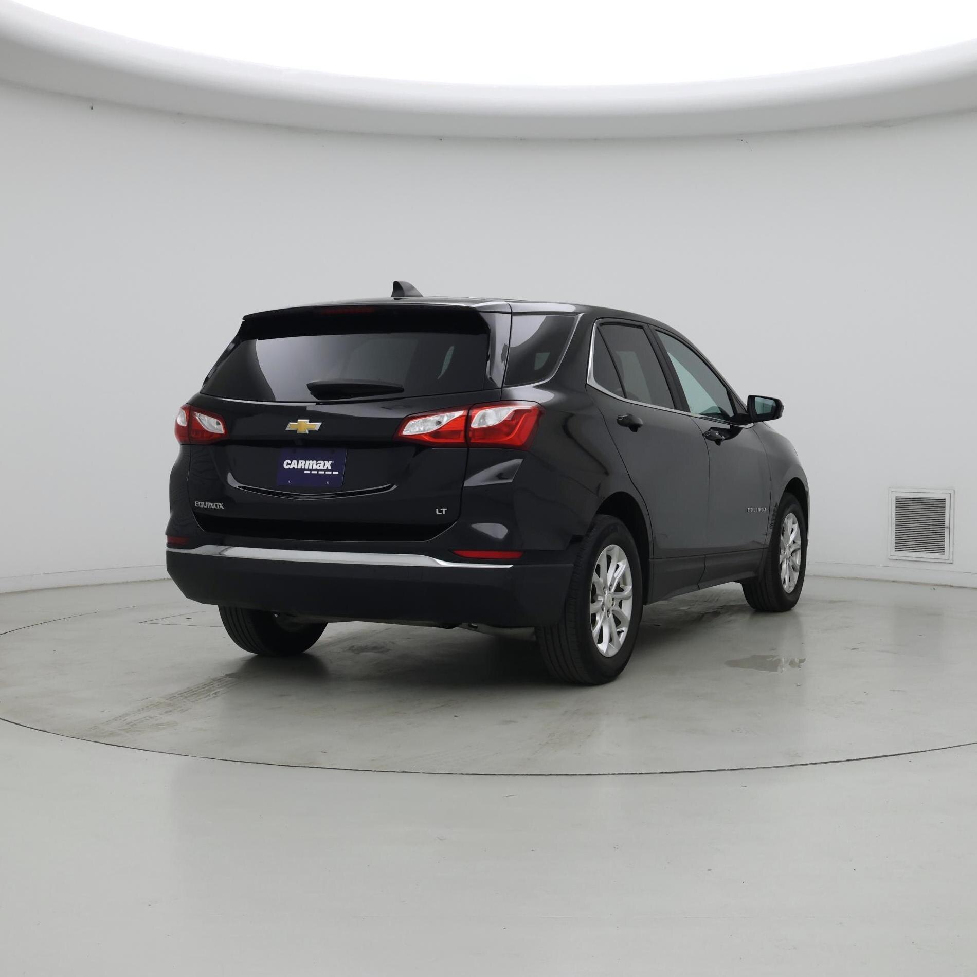 Thumbnail: 2021 Chevrolet Equinox - 8
