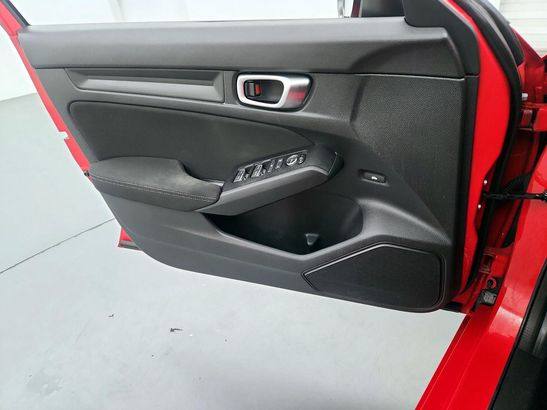 Thumbnail: 2023 Honda Civic - 12