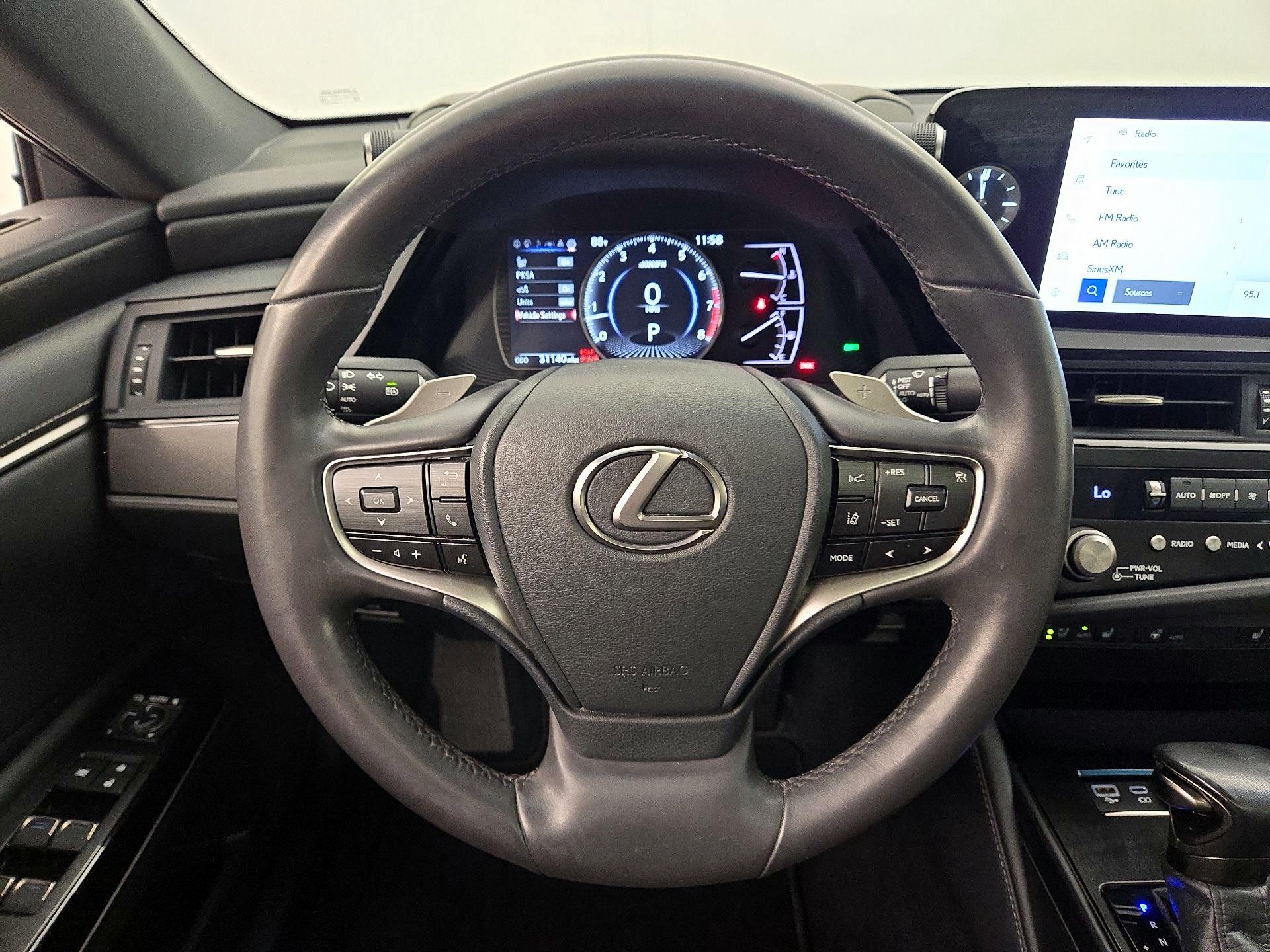 Thumbnail: 2023 Lexus ES - 10