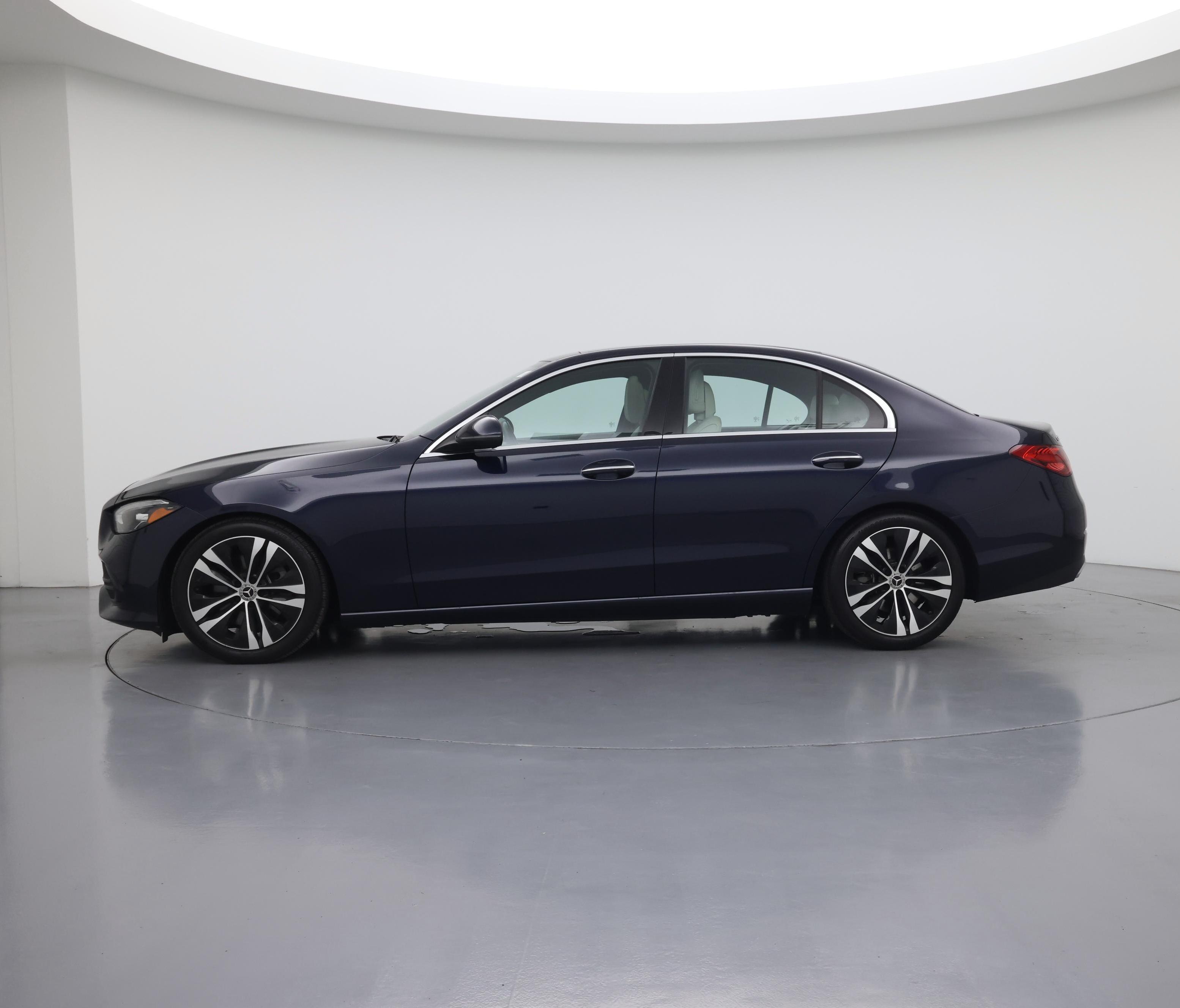 Thumbnail: 2022 Mercedes-Benz C-Class - 3