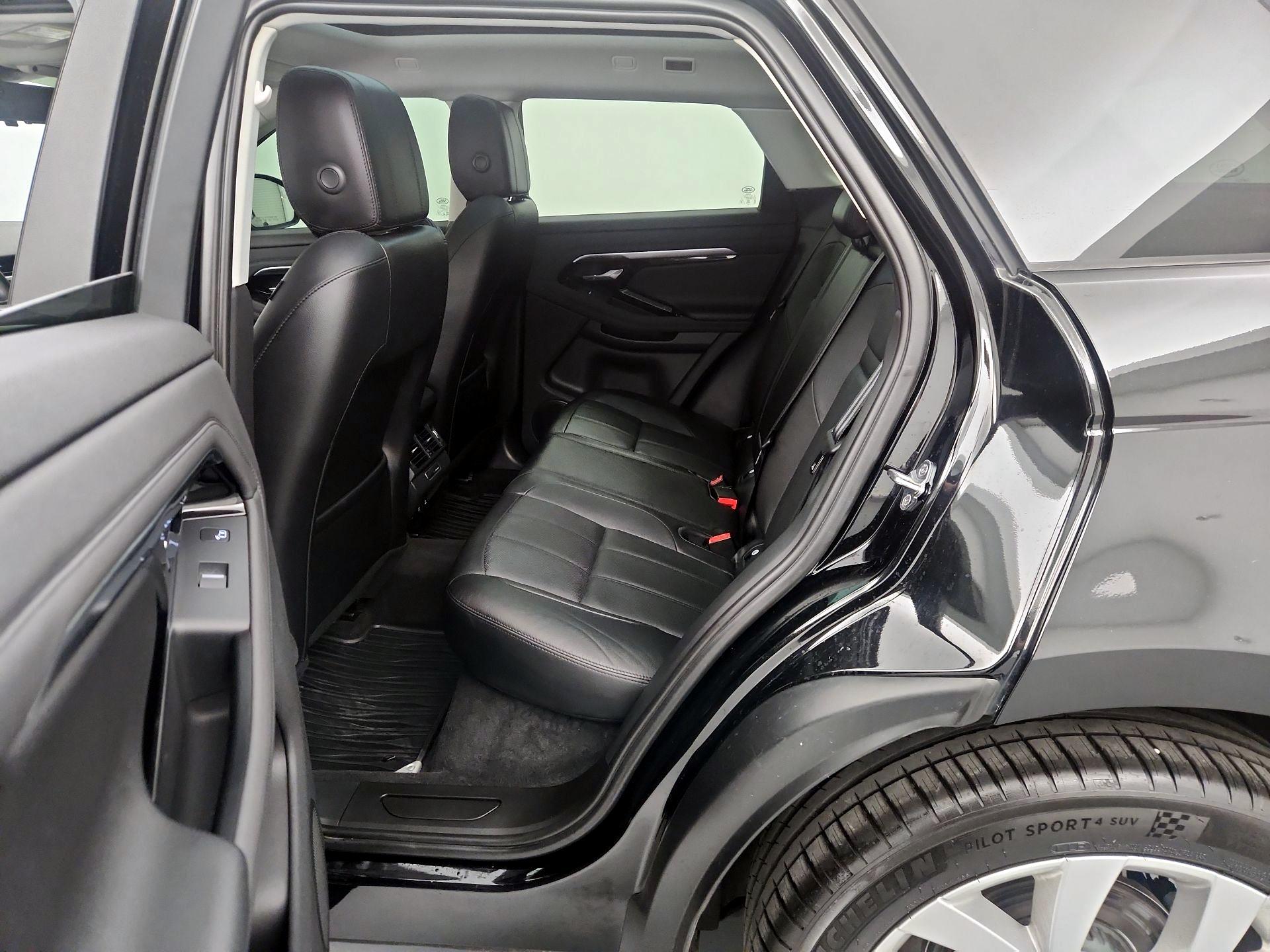Thumbnail: 2020 Land Rover Range Rover Evoque - 20