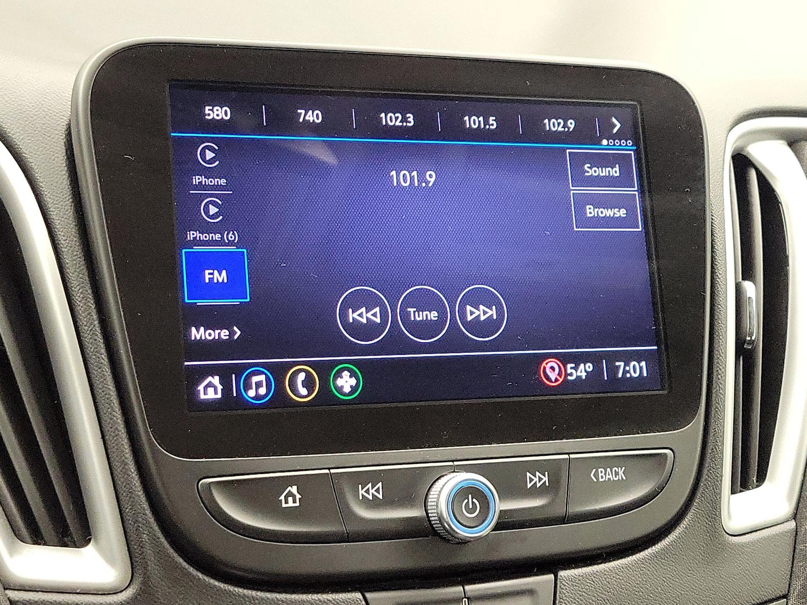 2024 Chevrolet Malibu 1LS - Photo 16