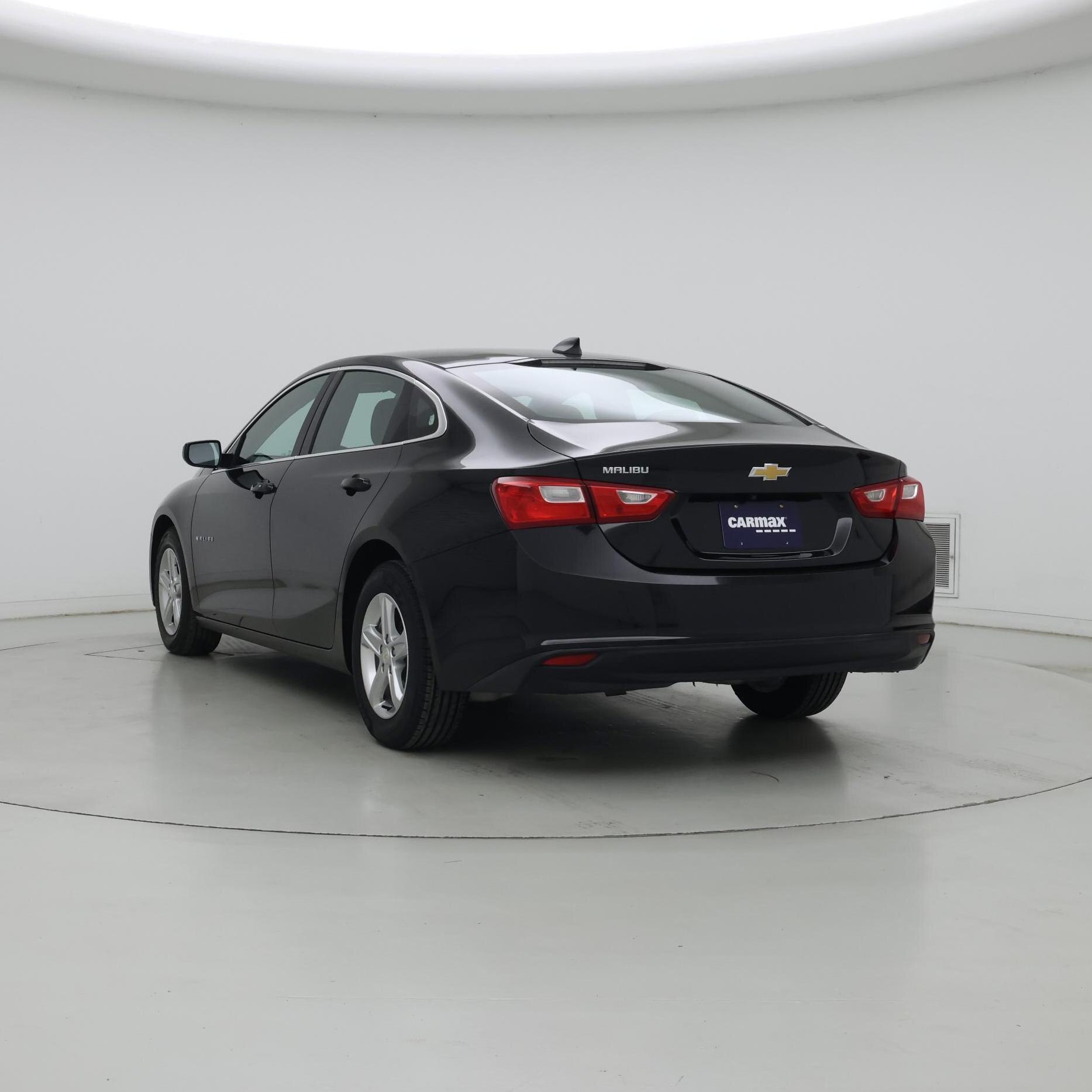 Thumbnail: 2024 Chevrolet Malibu - 2