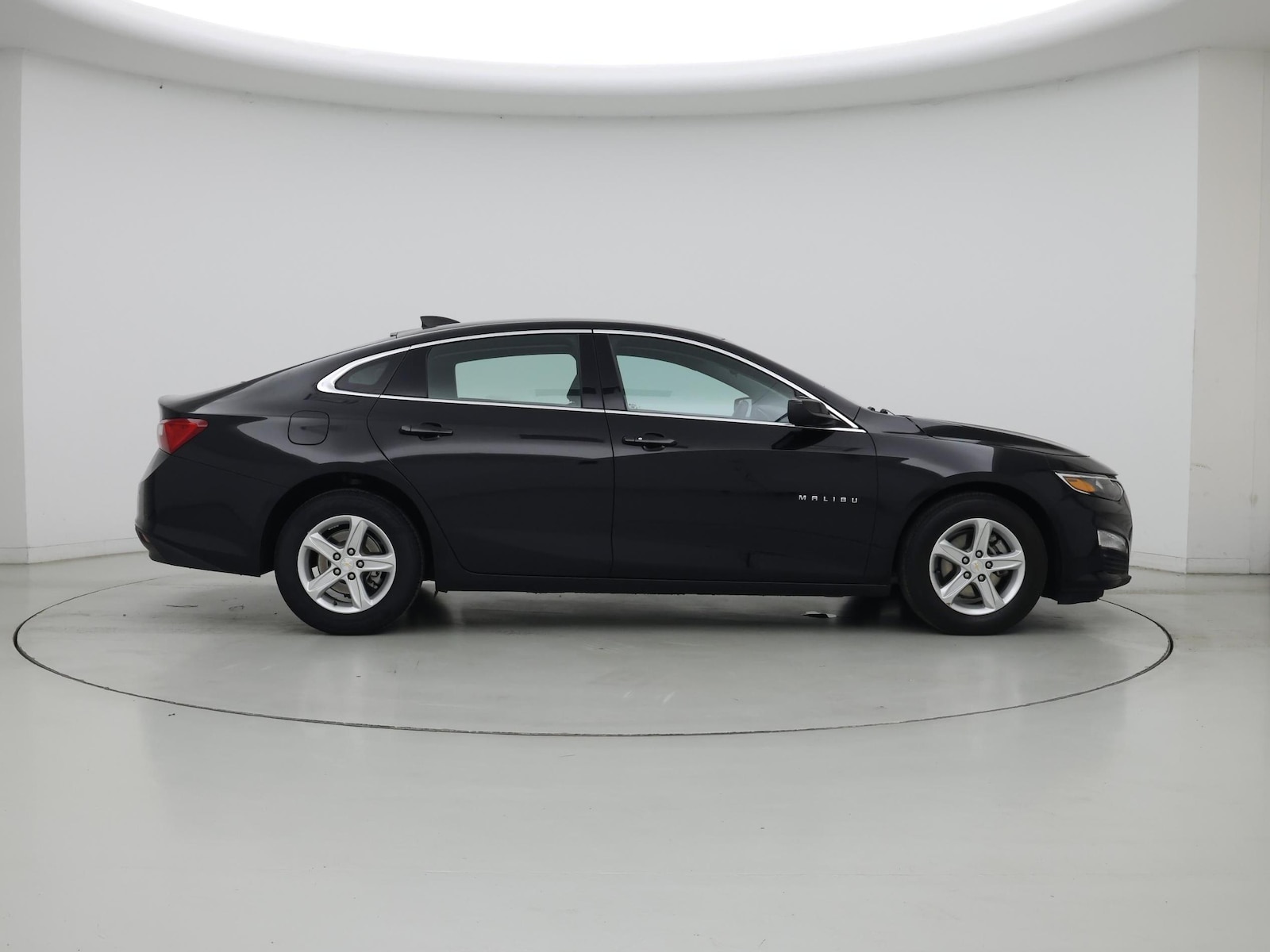 2024 Chevrolet Malibu 1LS - Photo 8