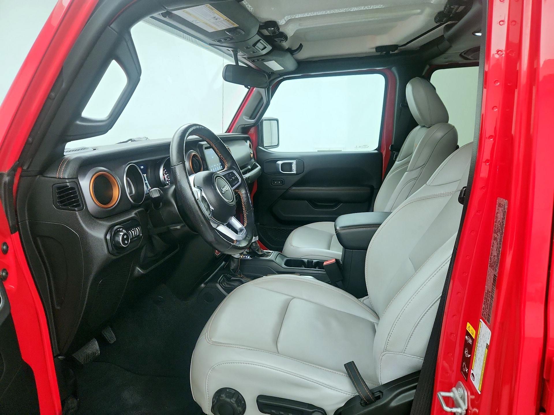 Thumbnail: 2021 Jeep Gladiator - 11