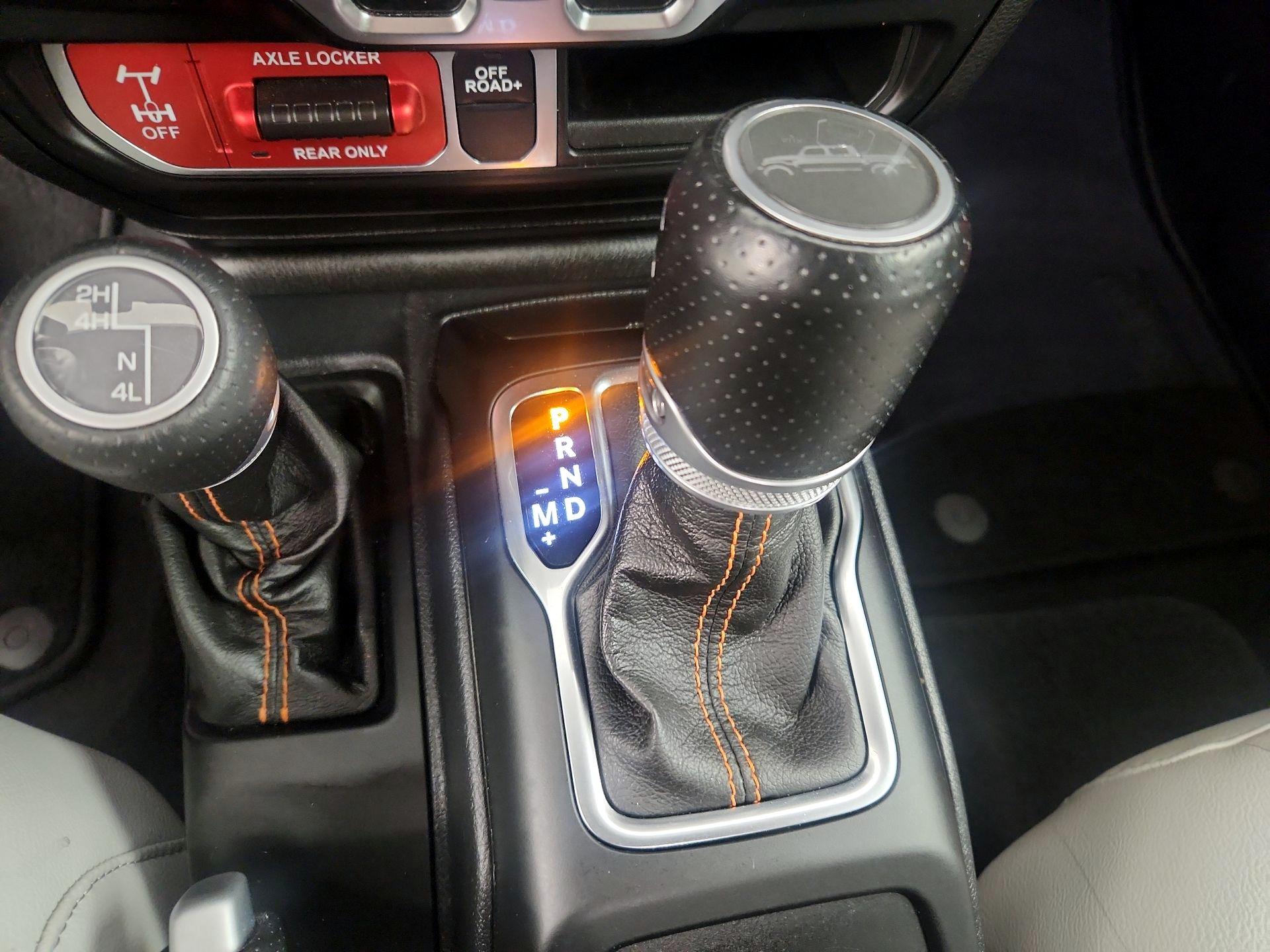 Thumbnail: 2021 Jeep Gladiator - 17