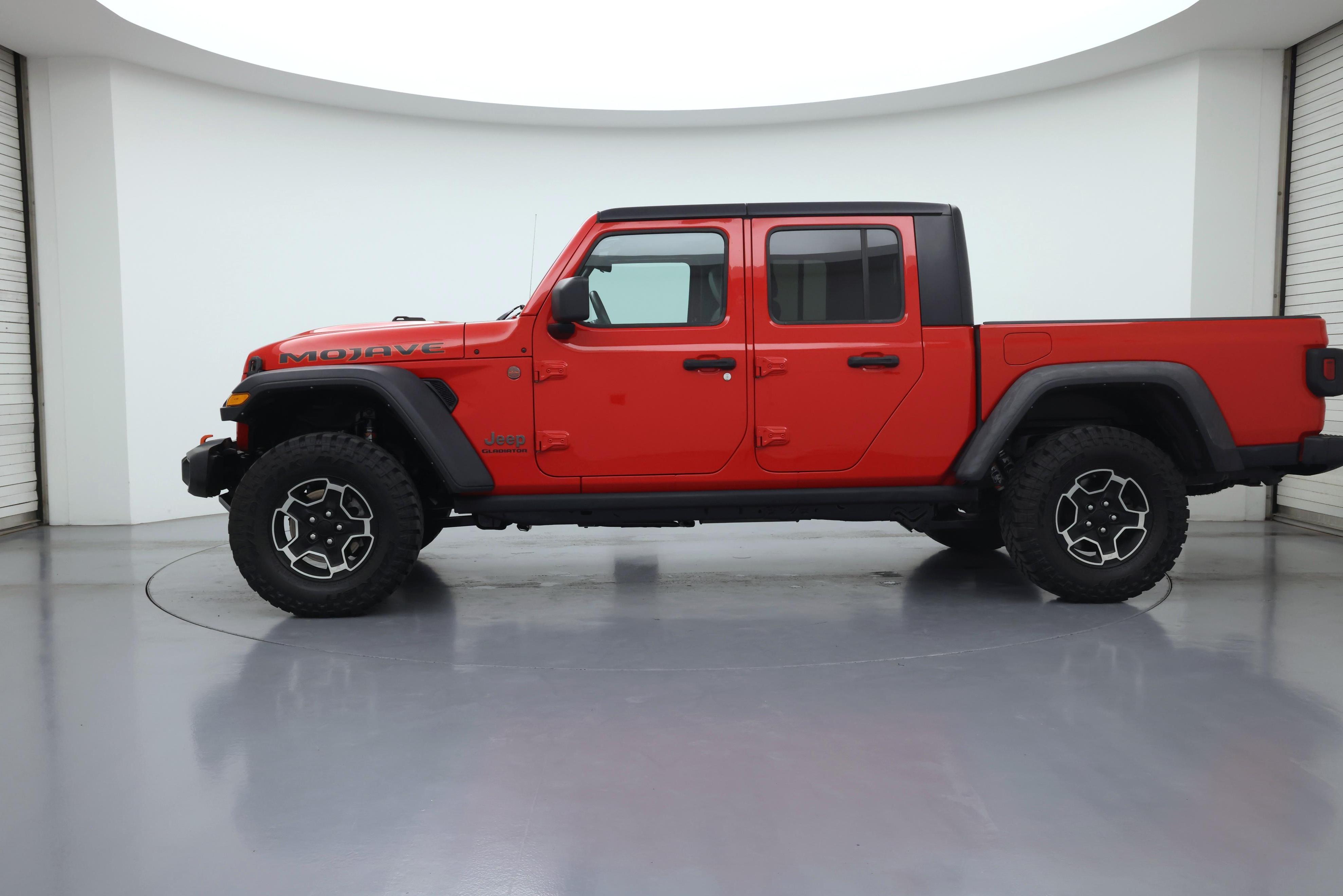 Thumbnail: 2021 Jeep Gladiator - 3