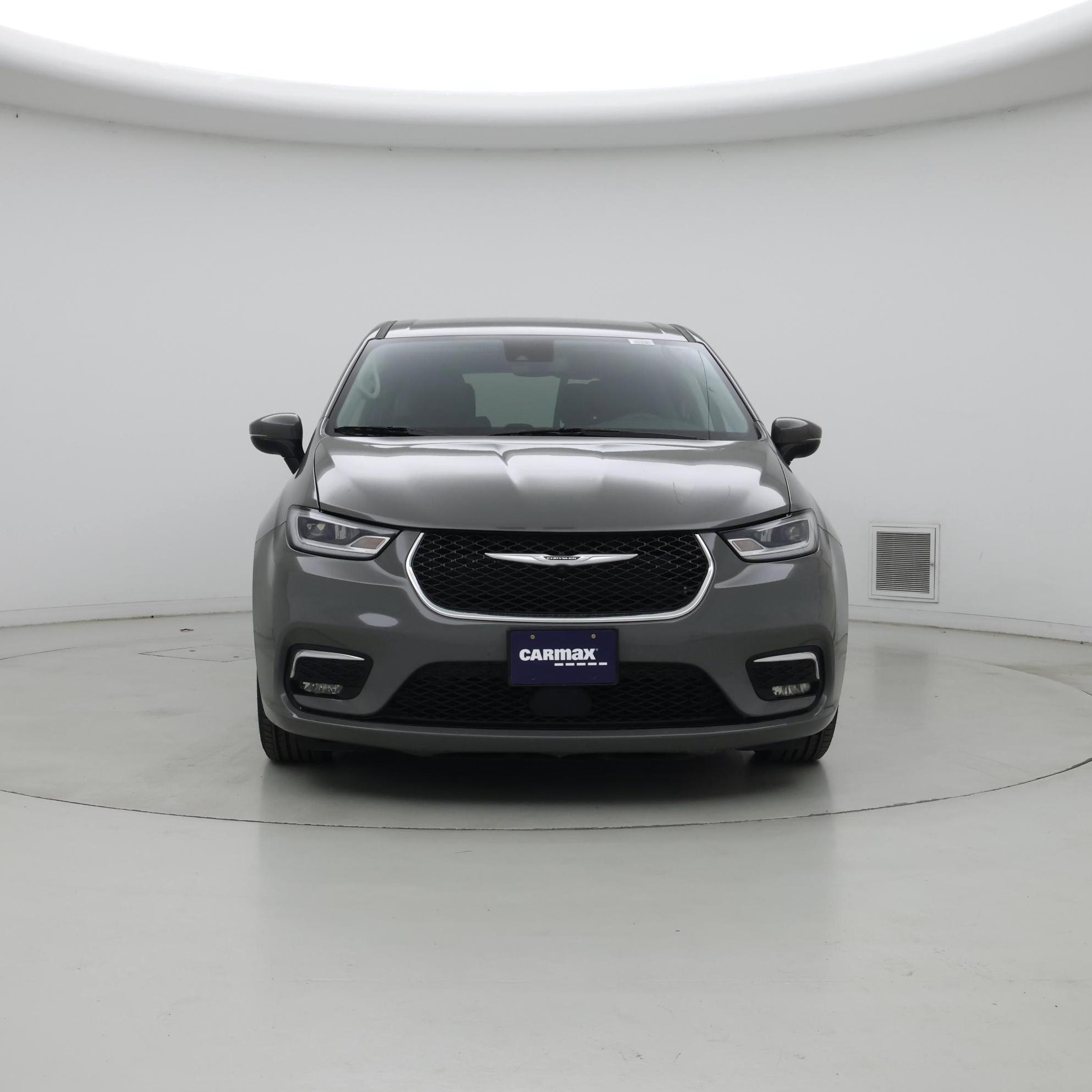 Thumbnail: 2023 Chrysler Pacifica - 5