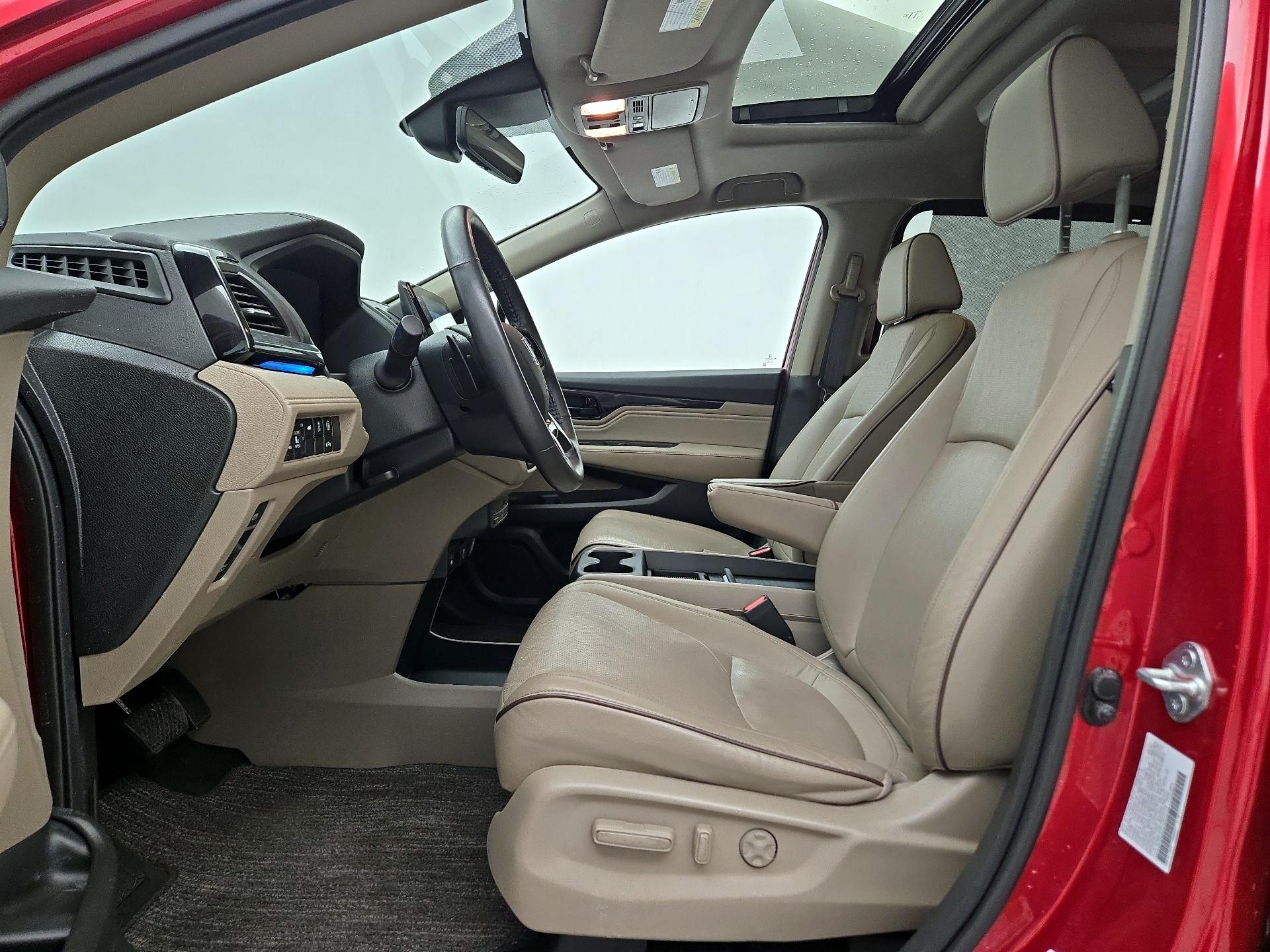 Thumbnail: 2023 Honda Odyssey - 11