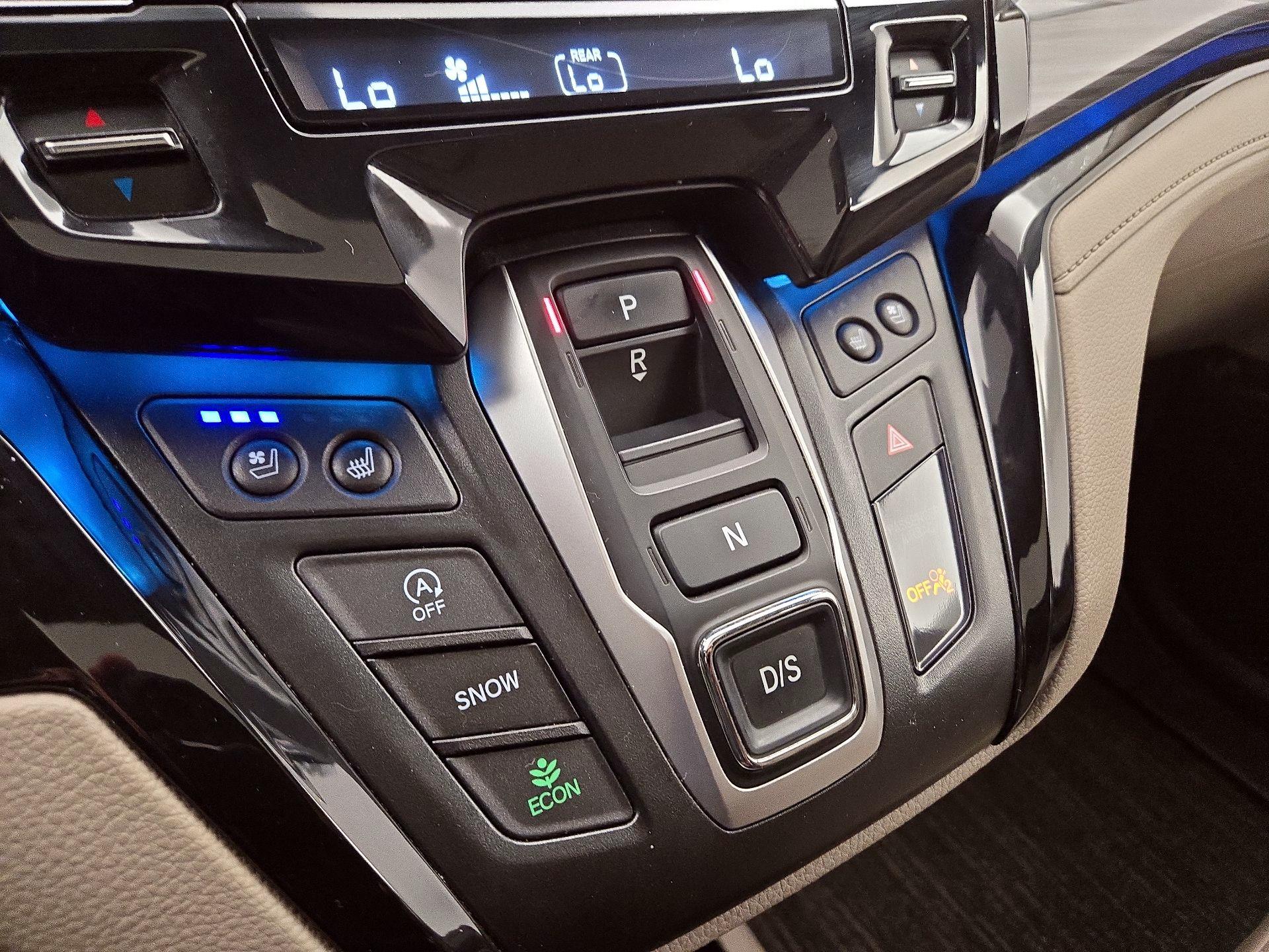 Thumbnail: 2023 Honda Odyssey - 18