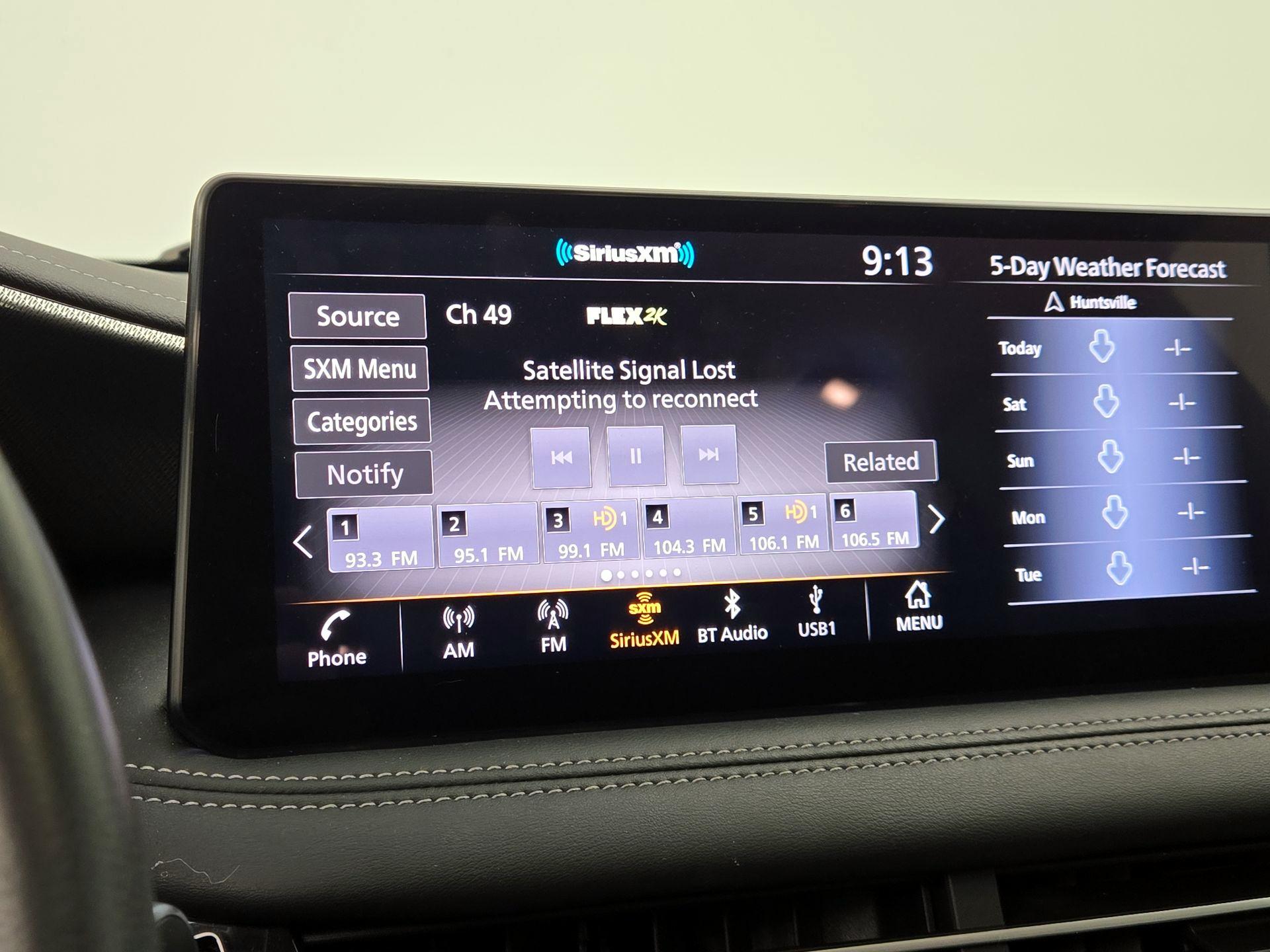 Thumbnail: 2023 INFINITI QX60 - 15