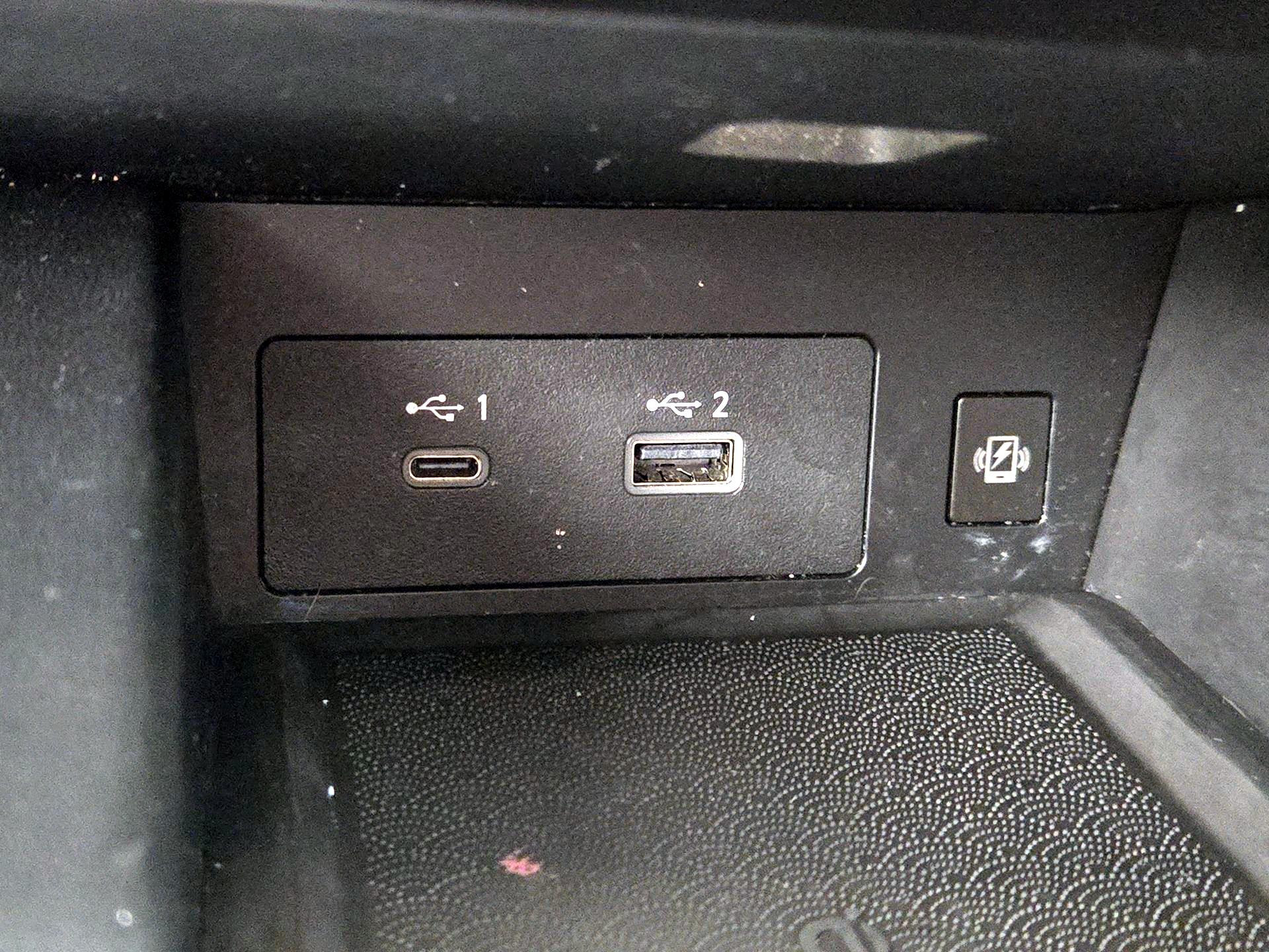 Thumbnail: 2023 INFINITI QX60 - 18