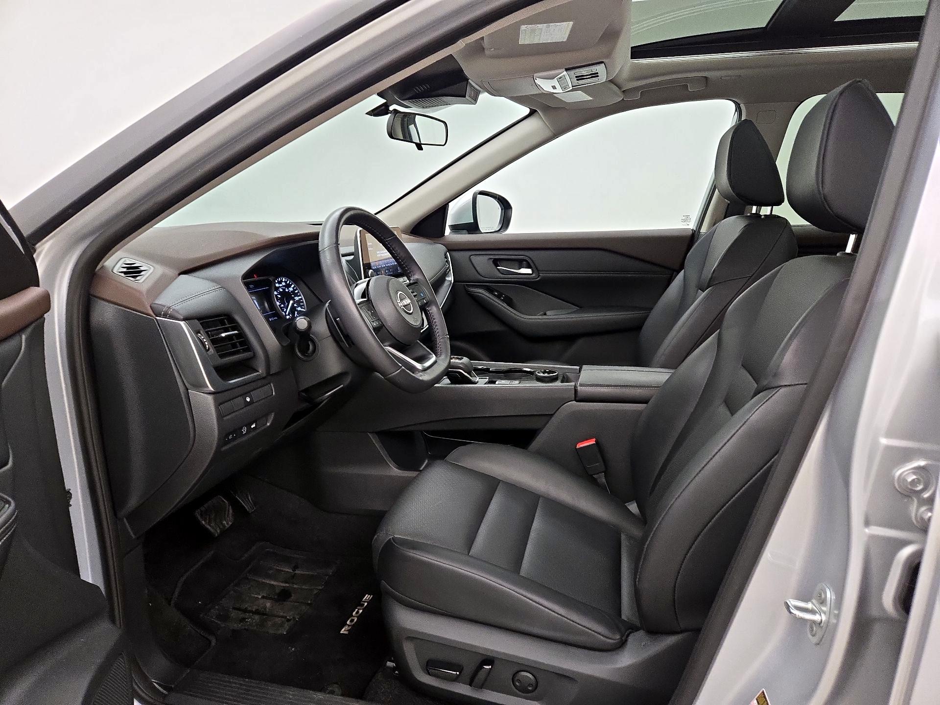 Thumbnail: 2023 Nissan Rogue - 11