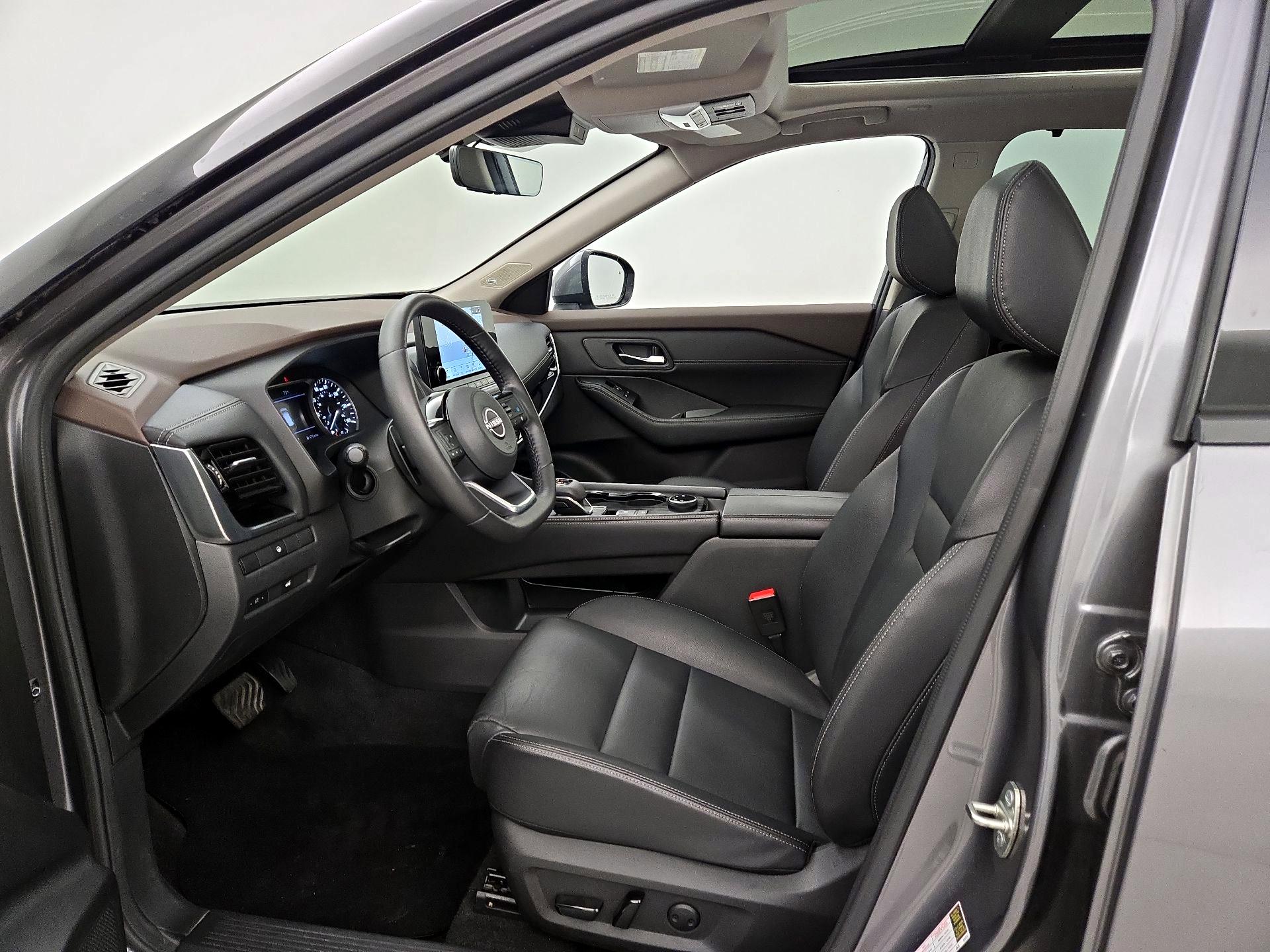 Thumbnail: 2023 Nissan Rogue - 11