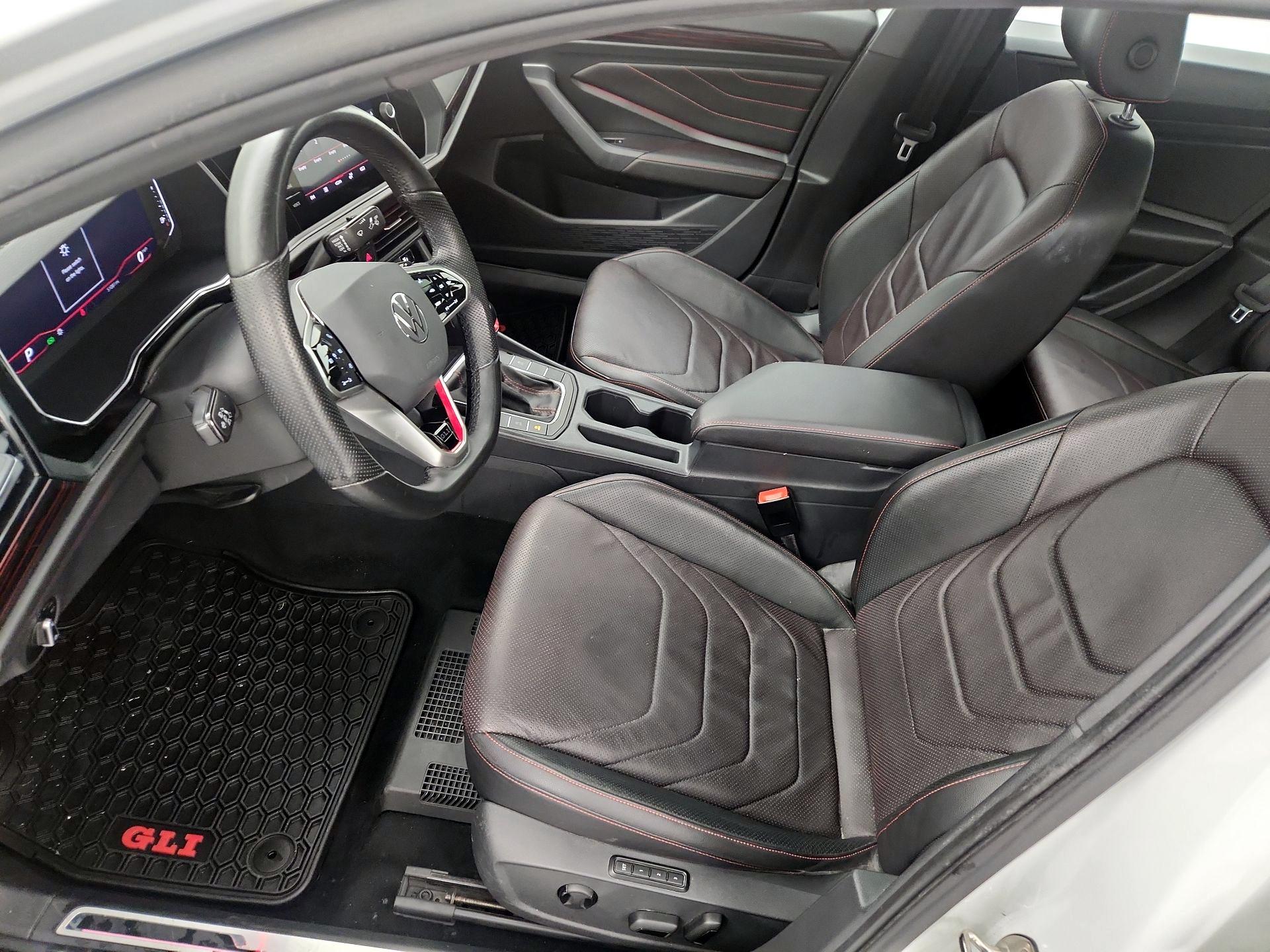 Thumbnail: 2023 Volkswagen Jetta - 11
