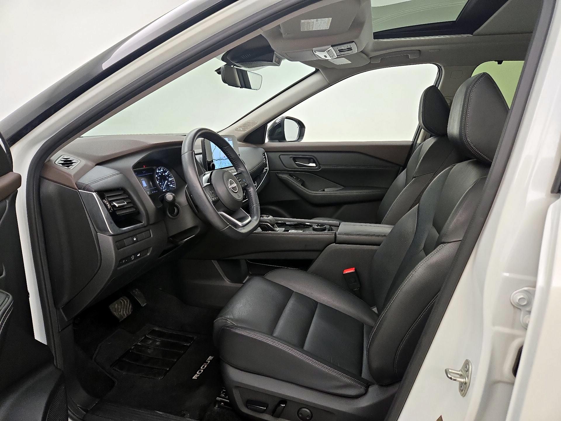 Thumbnail: 2023 Nissan Rogue - 11