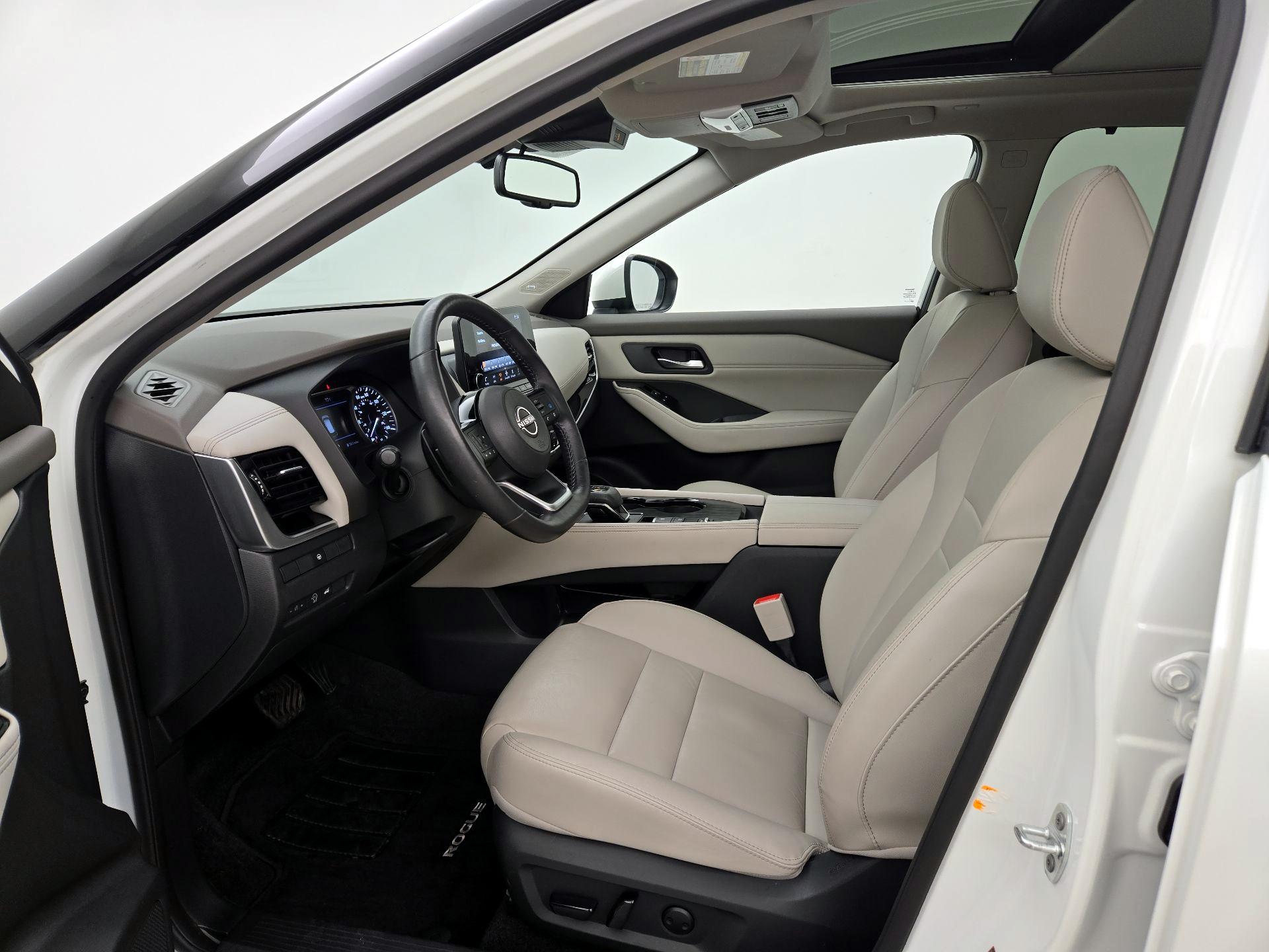 Thumbnail: 2023 Nissan Rogue - 11