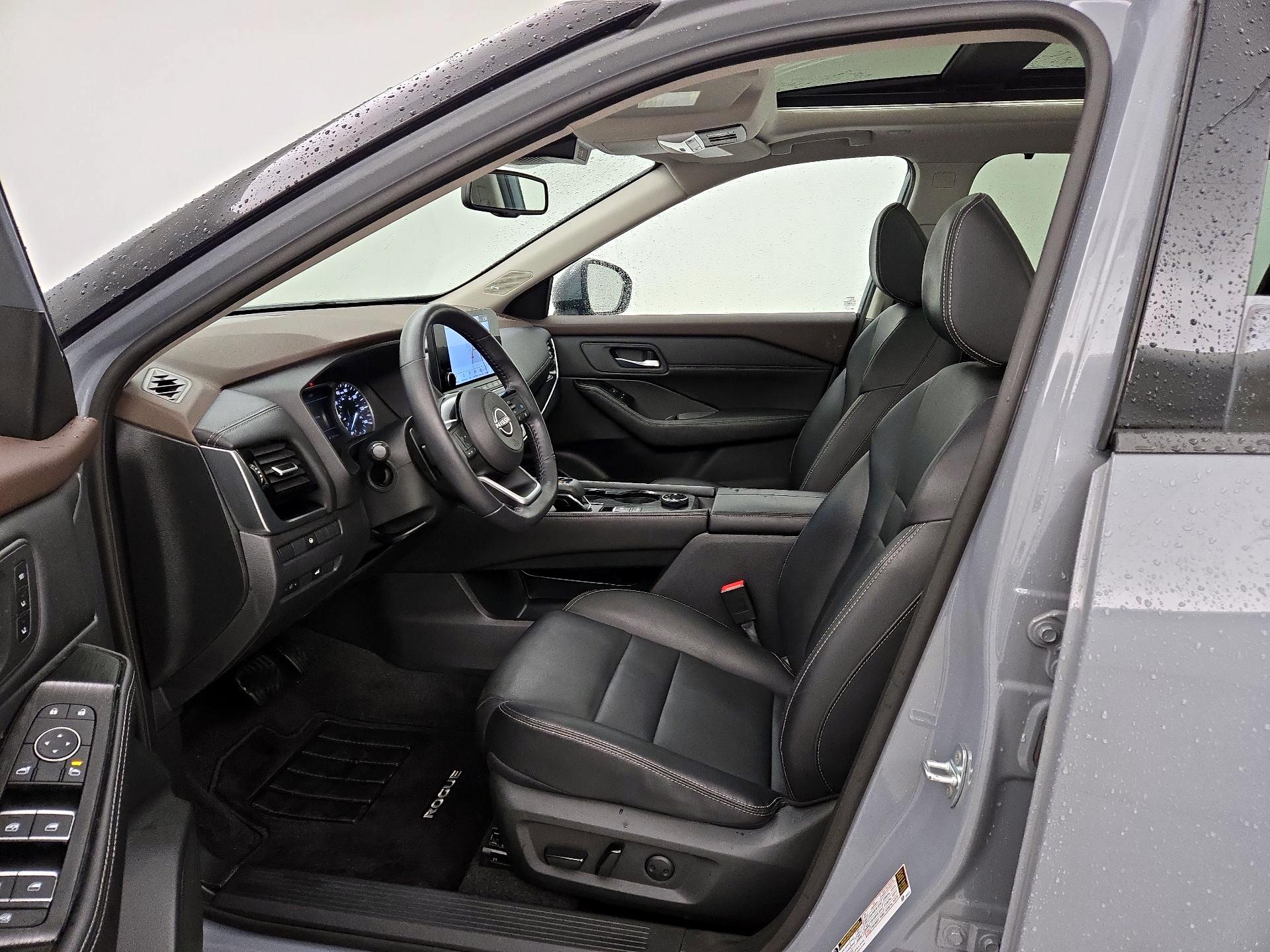 Thumbnail: 2023 Nissan Rogue - 11