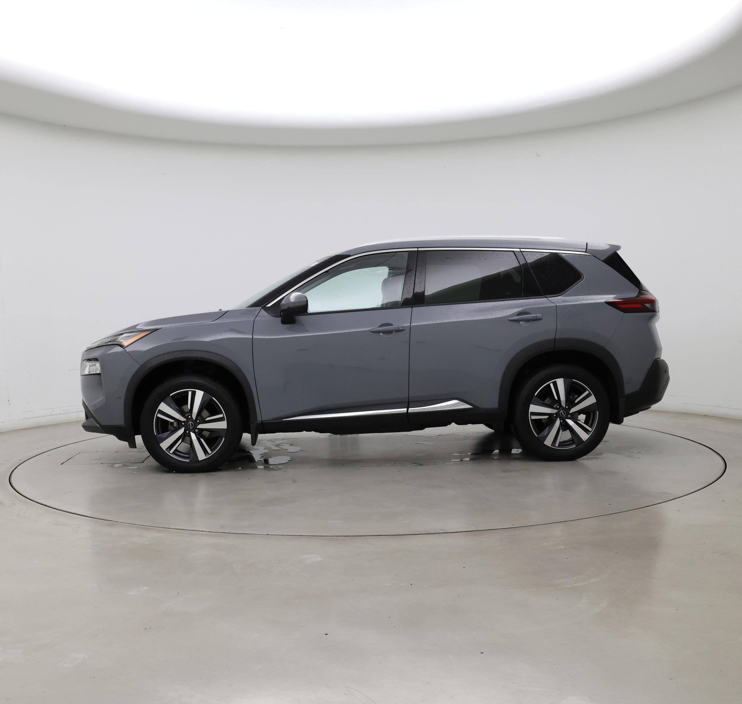 Thumbnail: 2023 Nissan Rogue - 3