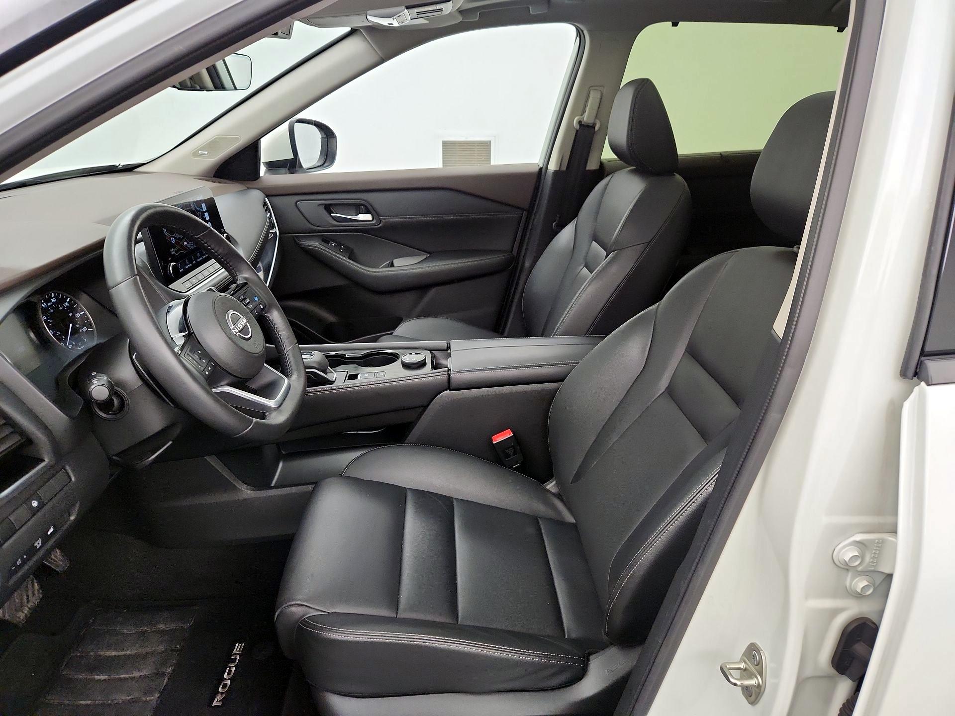 Thumbnail: 2023 Nissan Rogue - 11