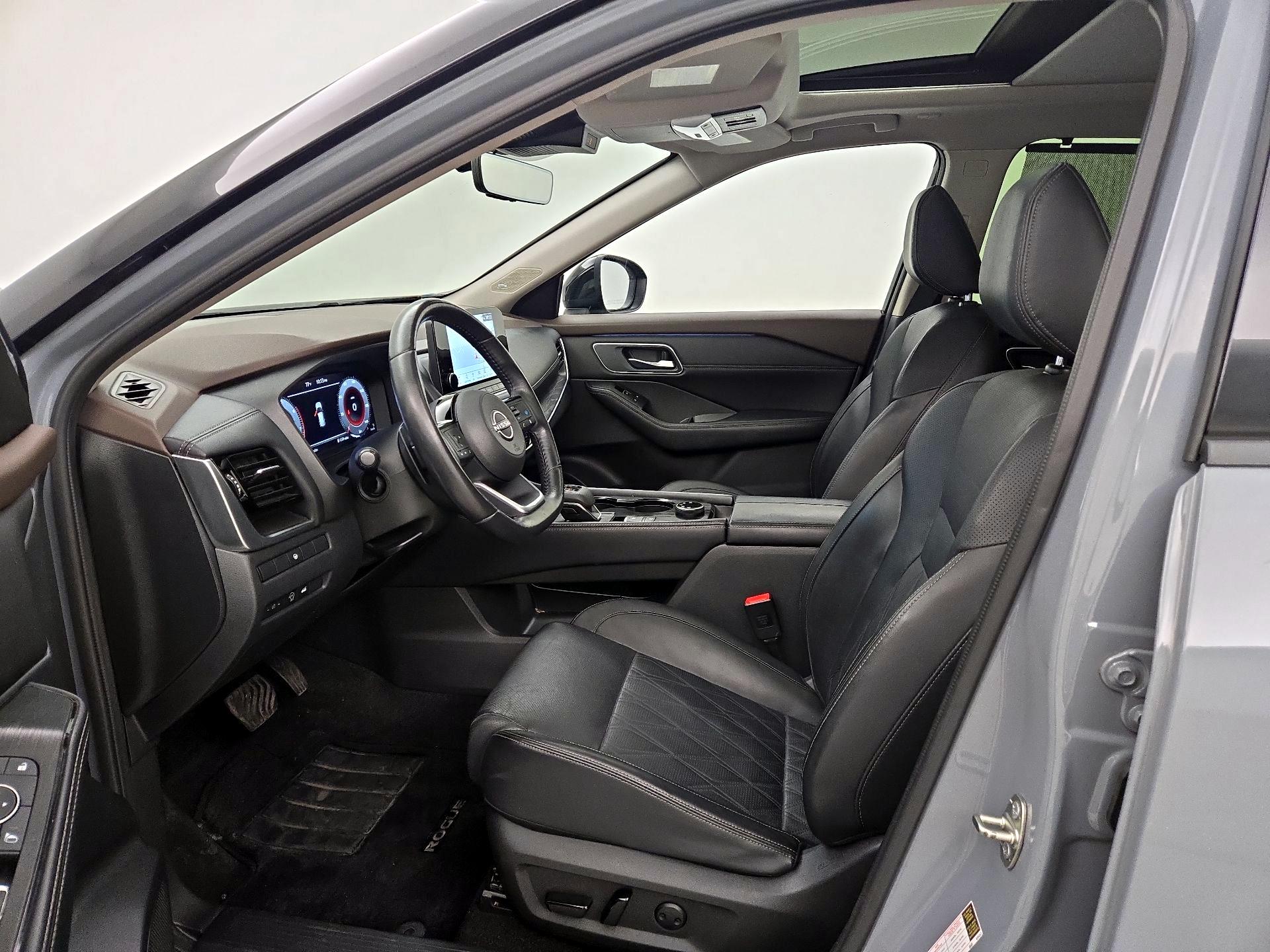 Thumbnail: 2023 Nissan Rogue - 11